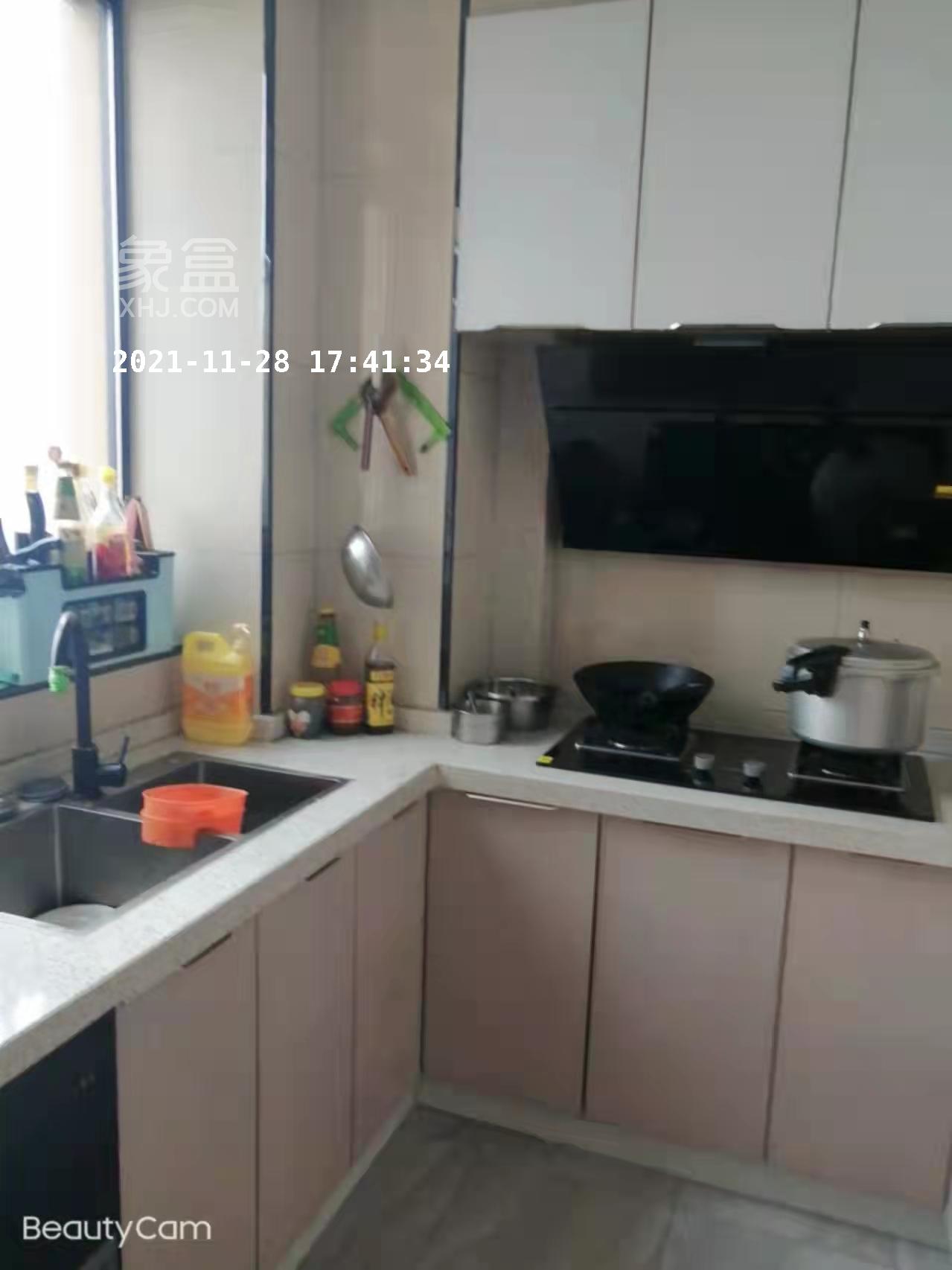 云棲國際  4室2廳2衛(wèi)   2800.00元/月室內(nèi)圖