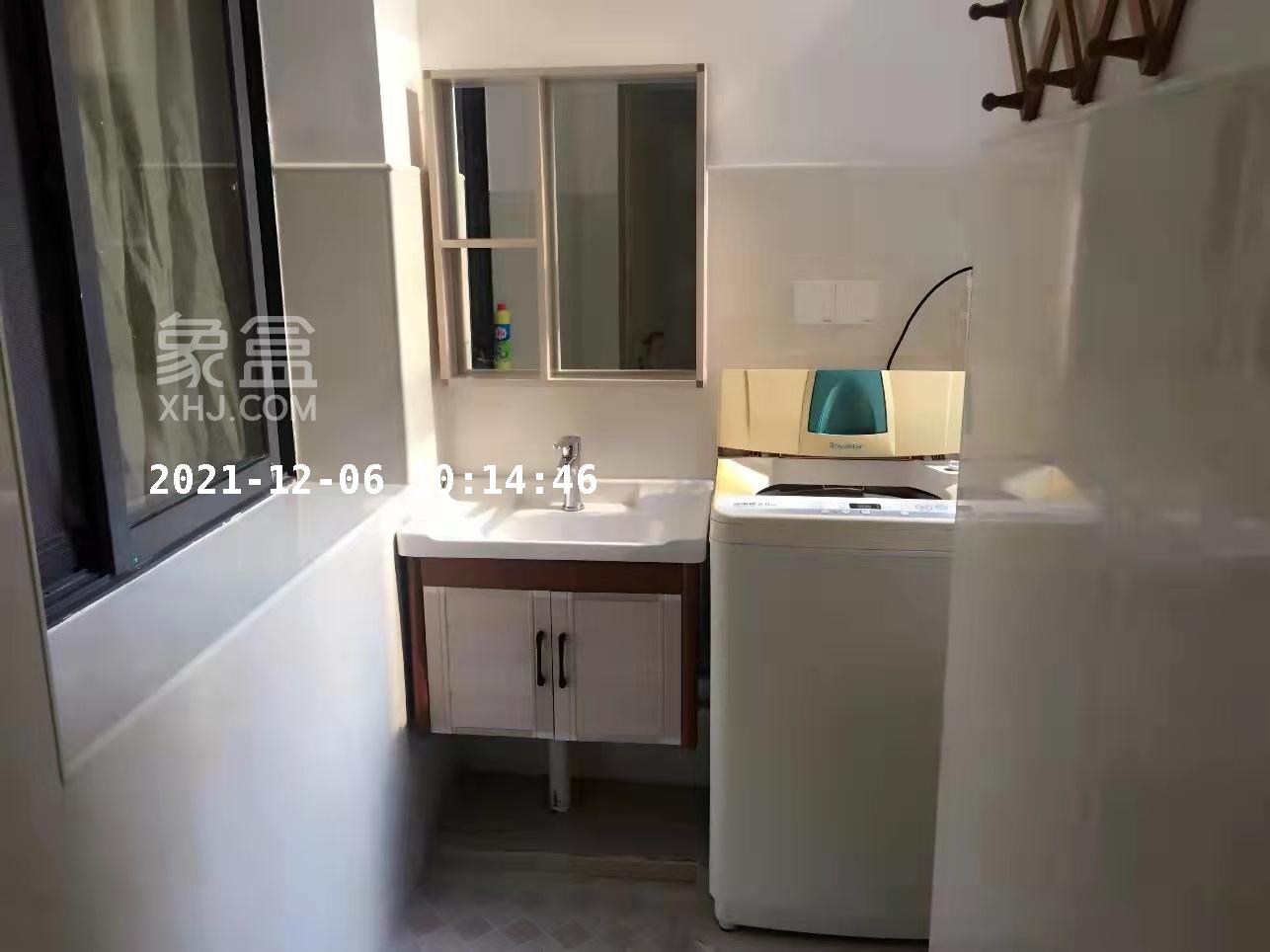 长勘小区  2室1厅1卫    2000.0元/月室内图