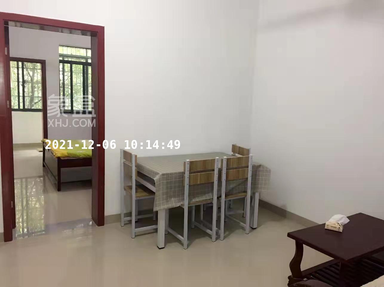 长勘小区  2室1厅1卫    2000.0元/月室内图