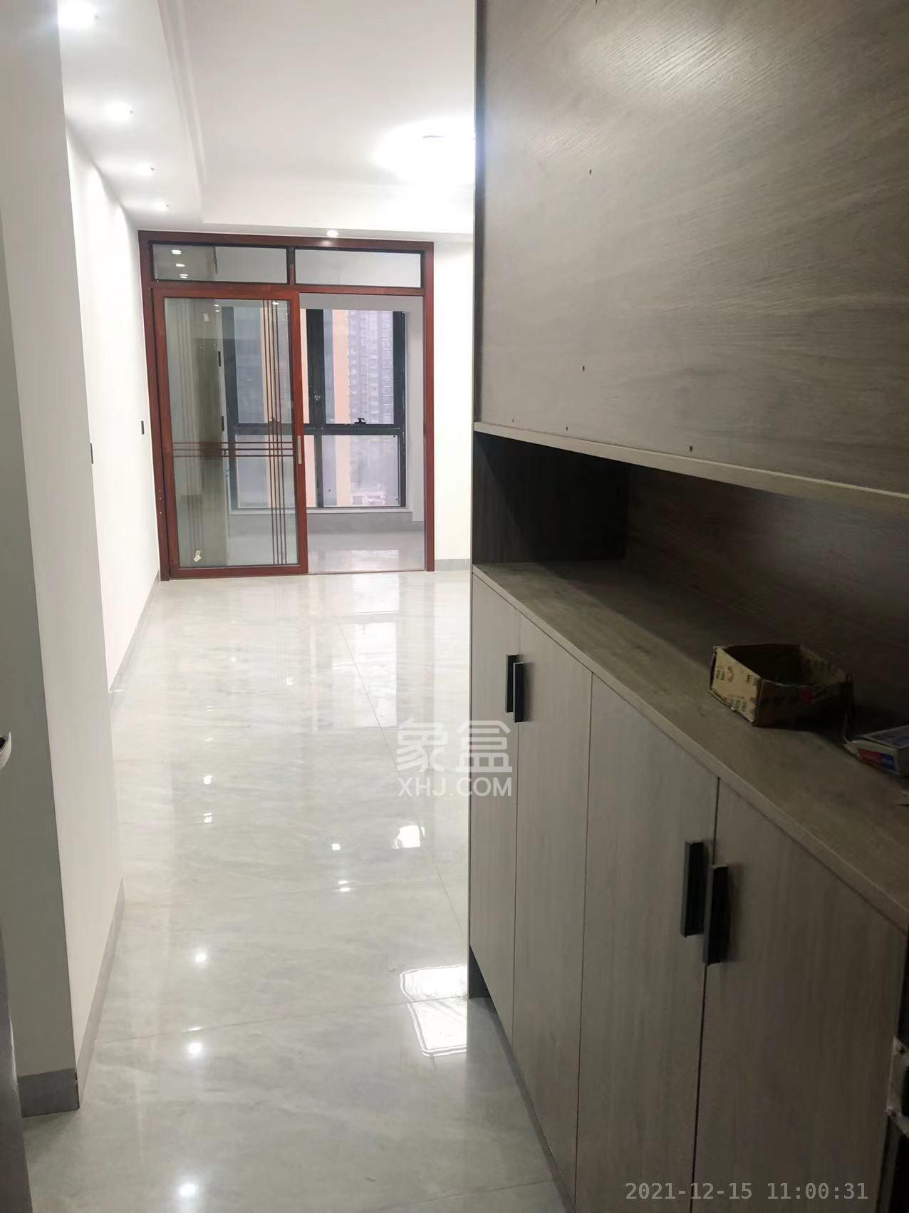 广华国际公馆(广华大厦) 3室2厅1卫 2800.0元/月 广华国际公馆(广华大厦) 3室2厅1卫 2800.0元/月室内图