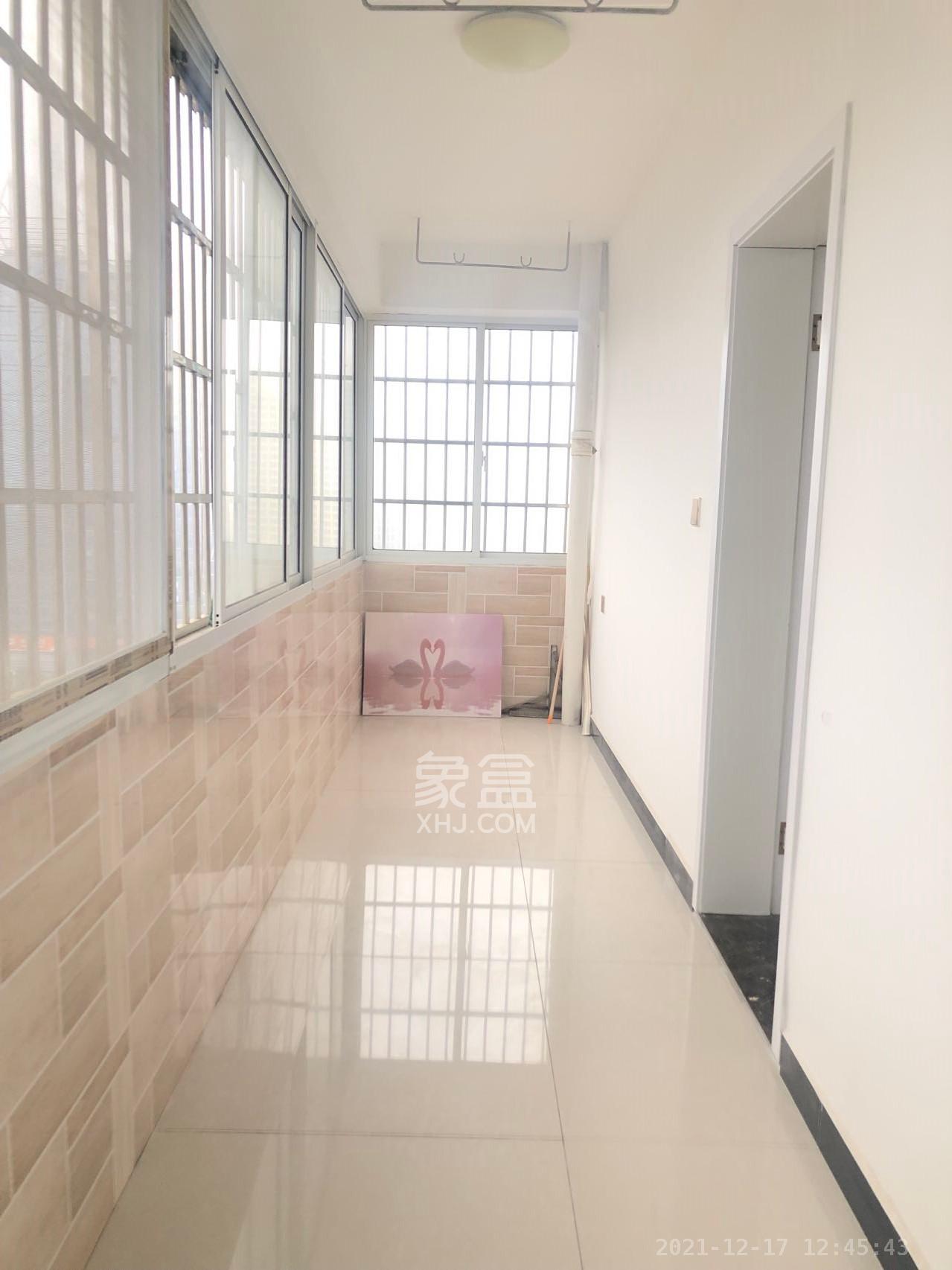 天心大厦  3室1厅1卫    3800.0元/月室内图