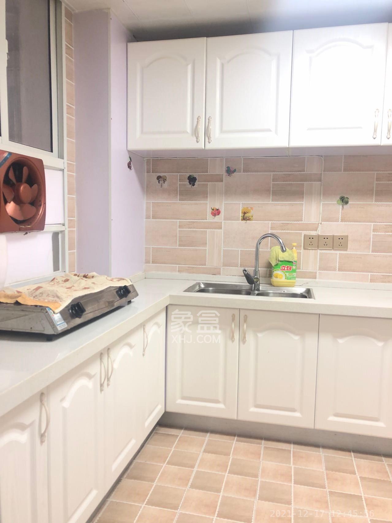 天心大厦 3室1厅1卫 3800.0元/月 天心大厦 3室1厅1卫 3800.0元/月室内图