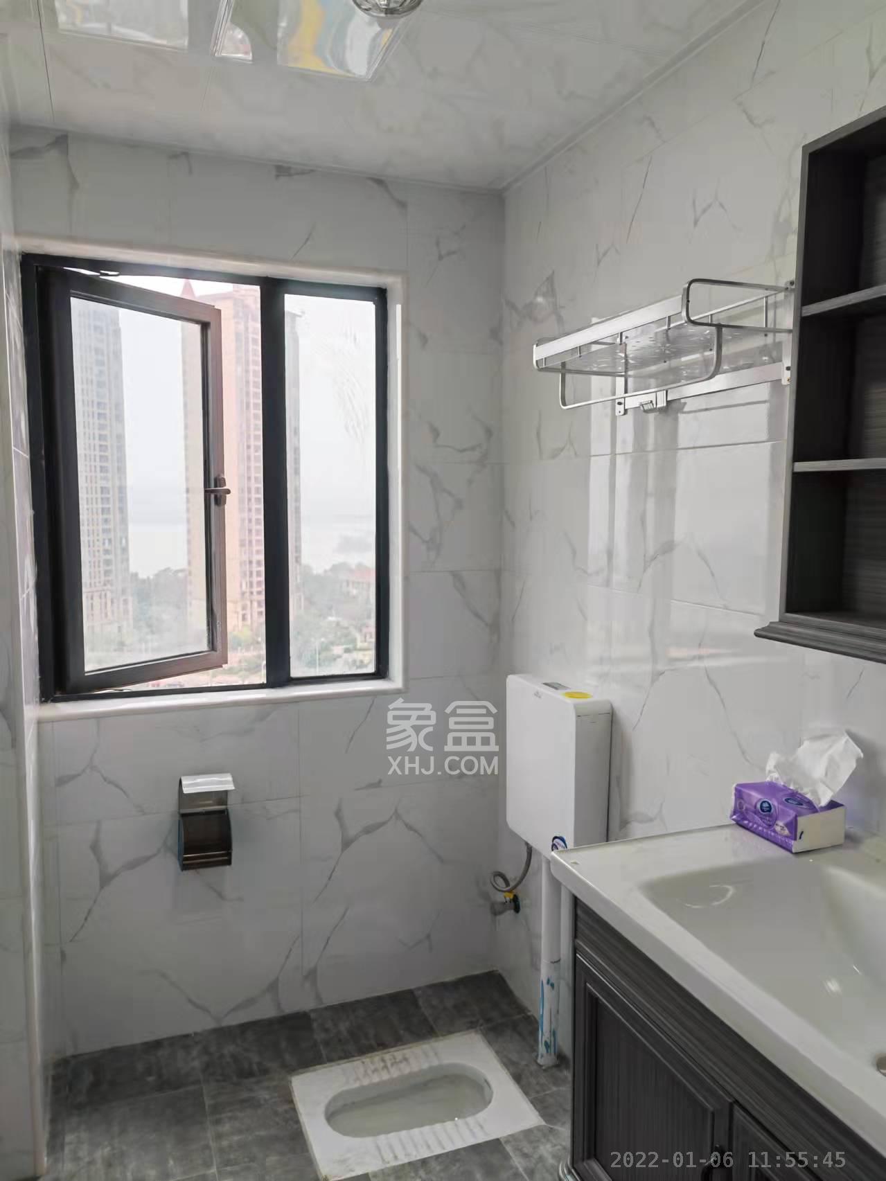湘江东苑  2室2厅1卫    2200.0元/月室内图