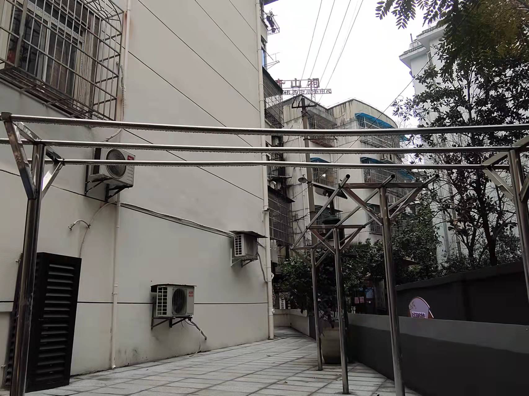 市工行南门口分理处职工宿舍（南沙井巷32）室内图2
