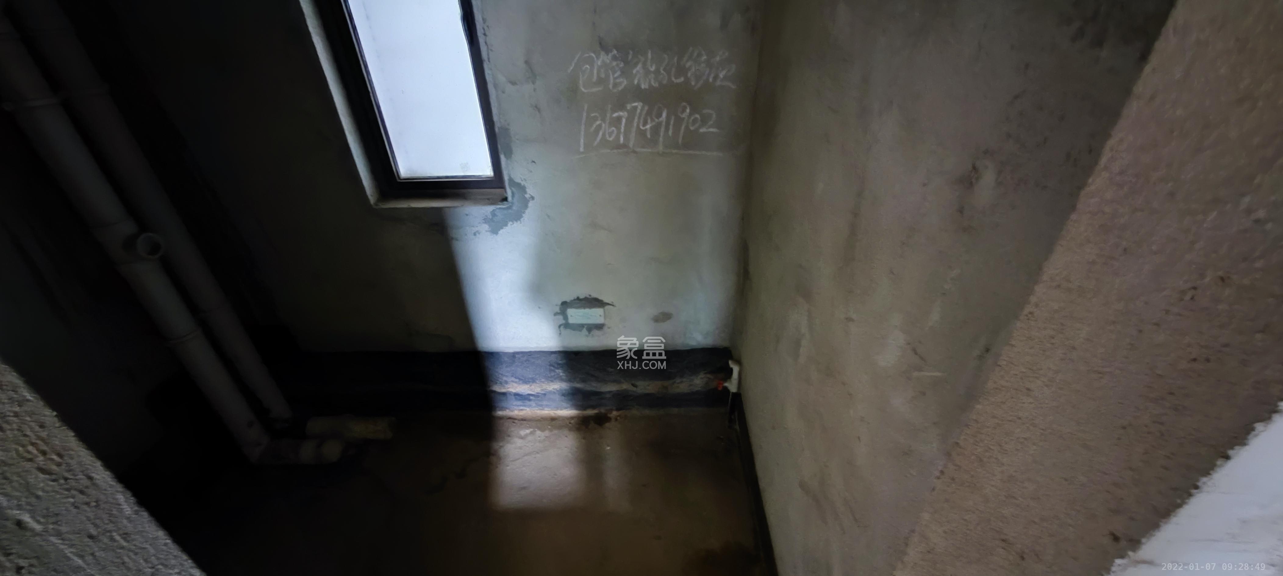 星湖湾一期高层  3室2厅1卫   1600.00元/月室内图