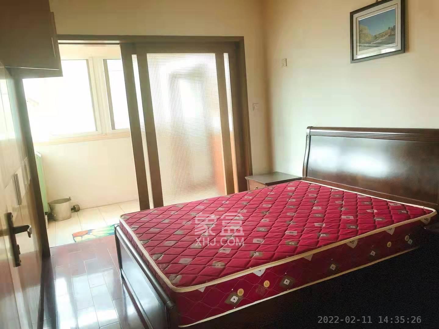 丰收花园住宅小区  3室2厅1卫    1800.0元/月 丰收花园住宅小区  3室2厅1卫    1800.0元/月室内图