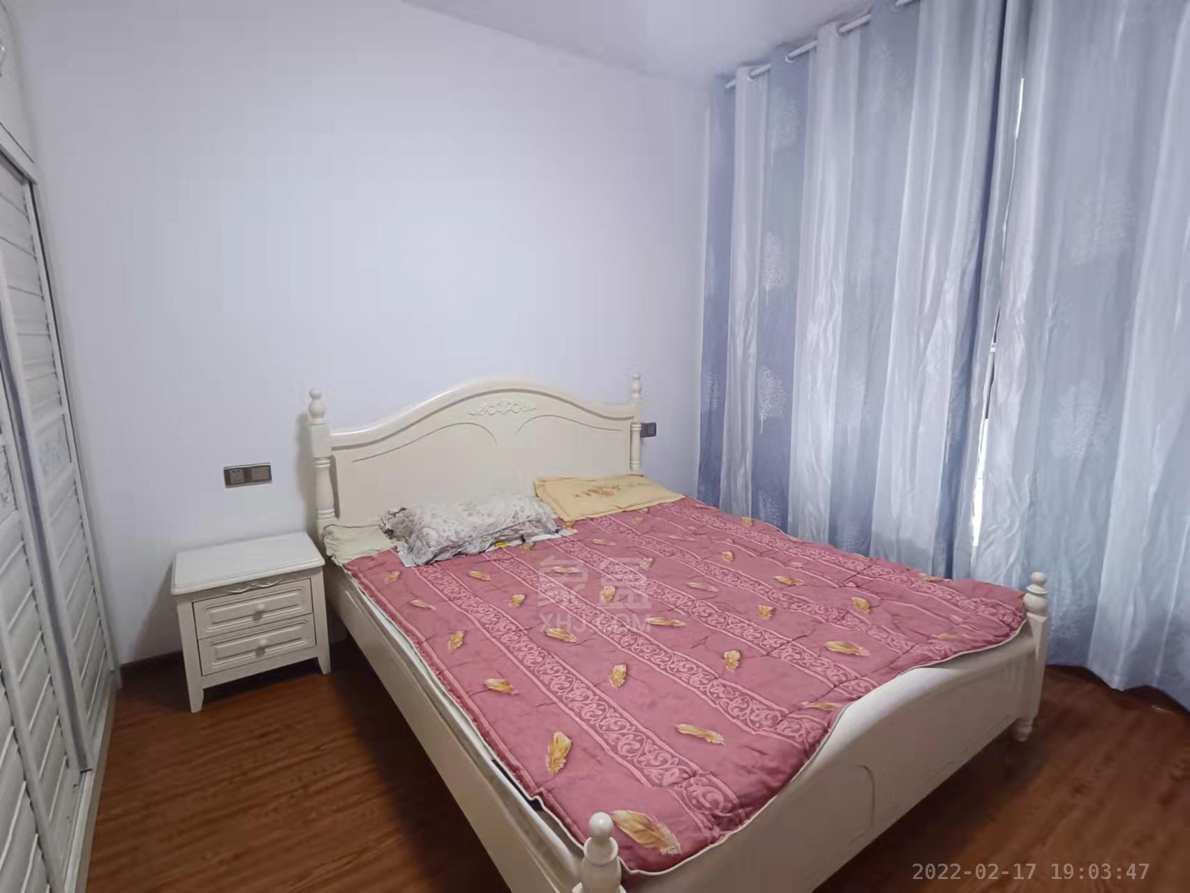 湘湾A区 3室2厅1厨1卫家电齐全 三楼 随时看 湘湾A区 3室2厅1厨1卫家电齐全 三楼 随时看室内图