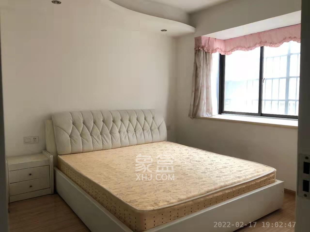 芙蓉蓉苑  2室2厅2卫    2800.0元/月室内图
