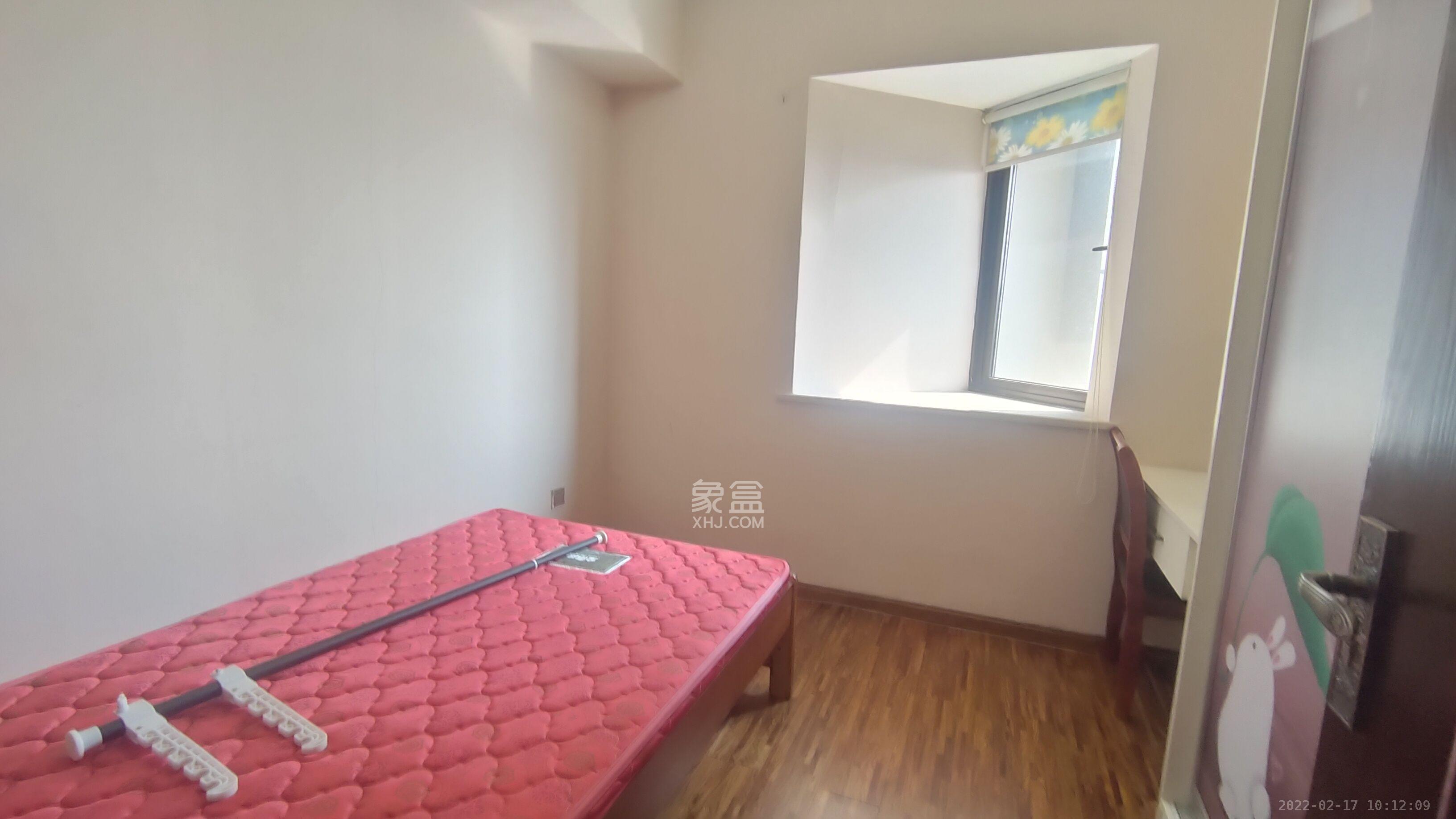鉑宮  3室2廳1衛(wèi)    5500.0元/月室內(nèi)圖
