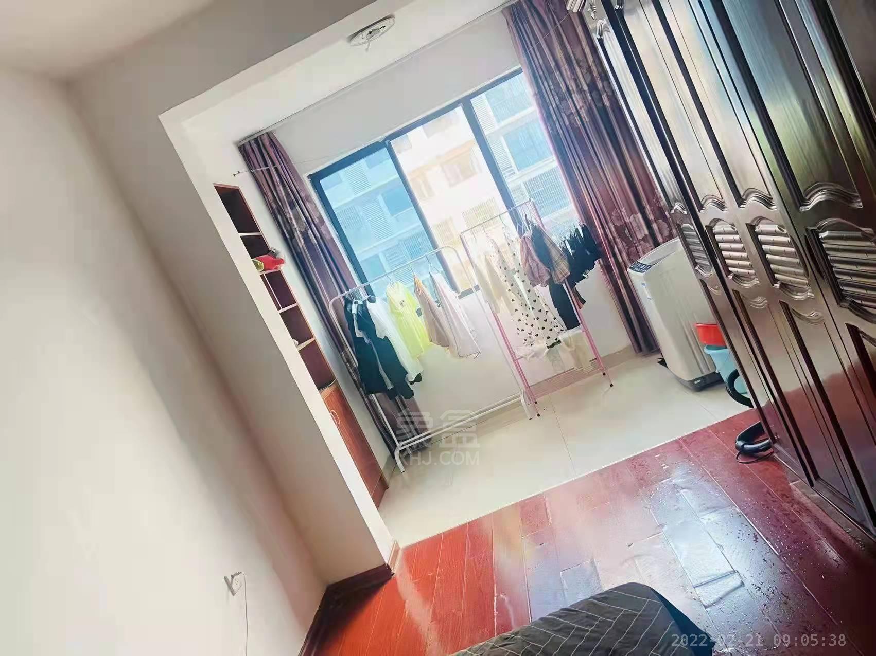 荷塘嘉苑 3室2厅1卫 1300.00元/月 荷塘嘉苑 3室2厅1卫 1300.00元/月室内图