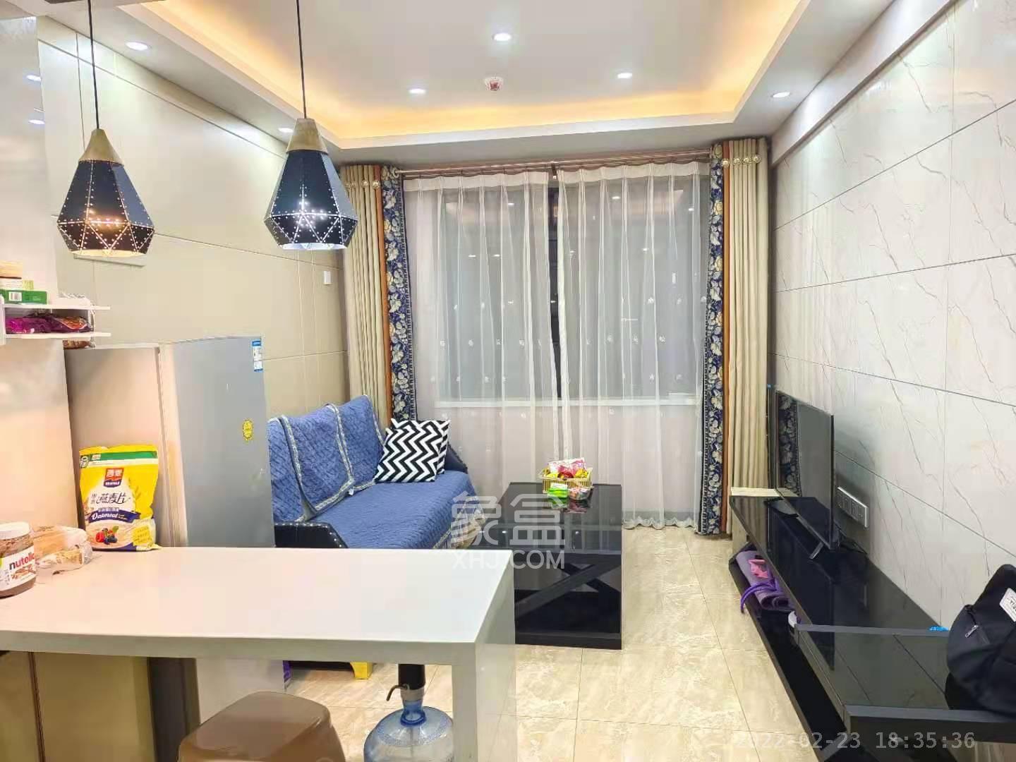 世纪云中心  1室1厅1卫    2400.0元/月小区图