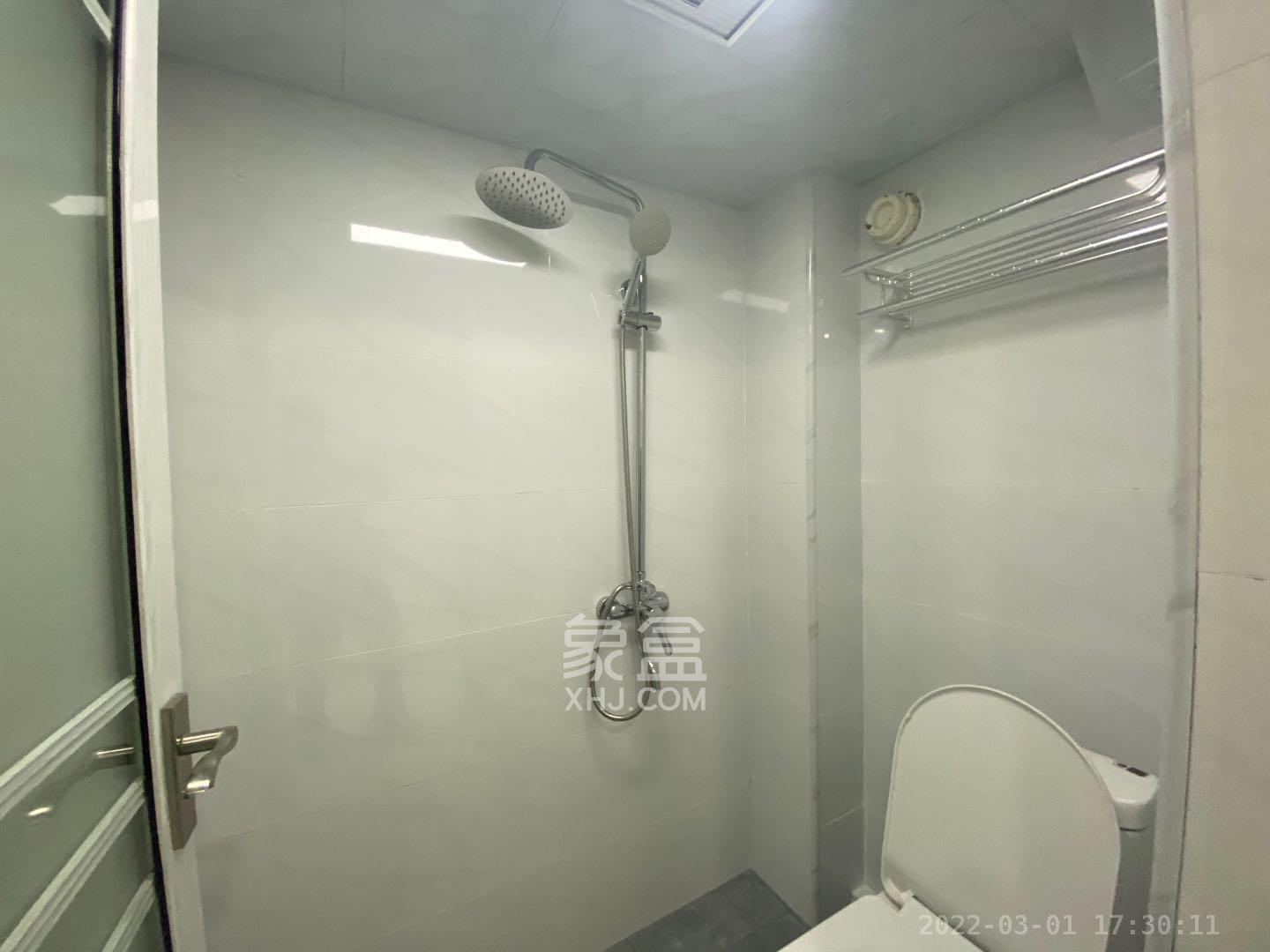 弘坤云寓 2室1厅1卫 2600.0元/月 弘坤云寓 2室1厅1卫 2600.0元/月室内图