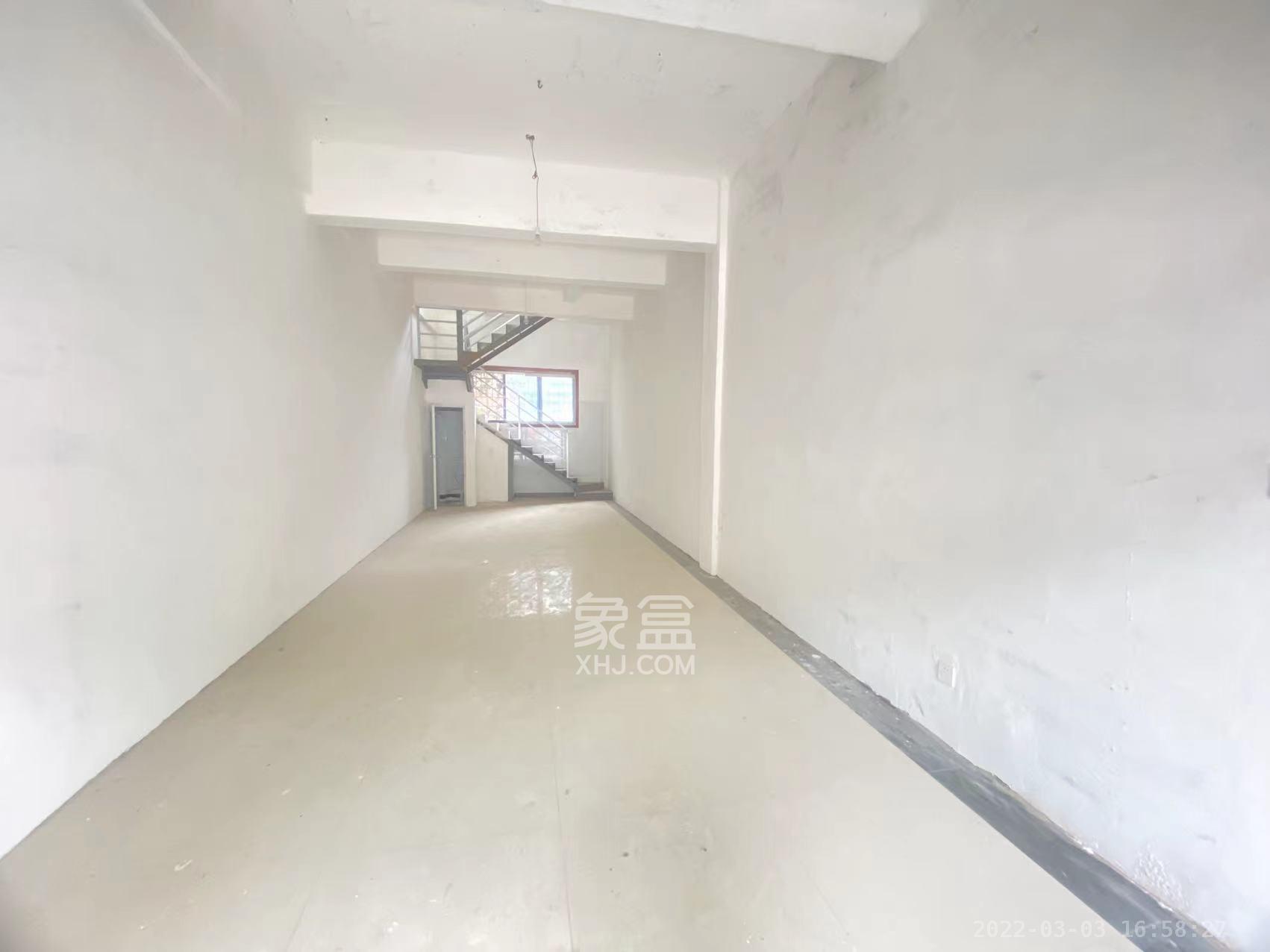 鄱阳小区  3室2厅1卫   4000.00元/月室内图