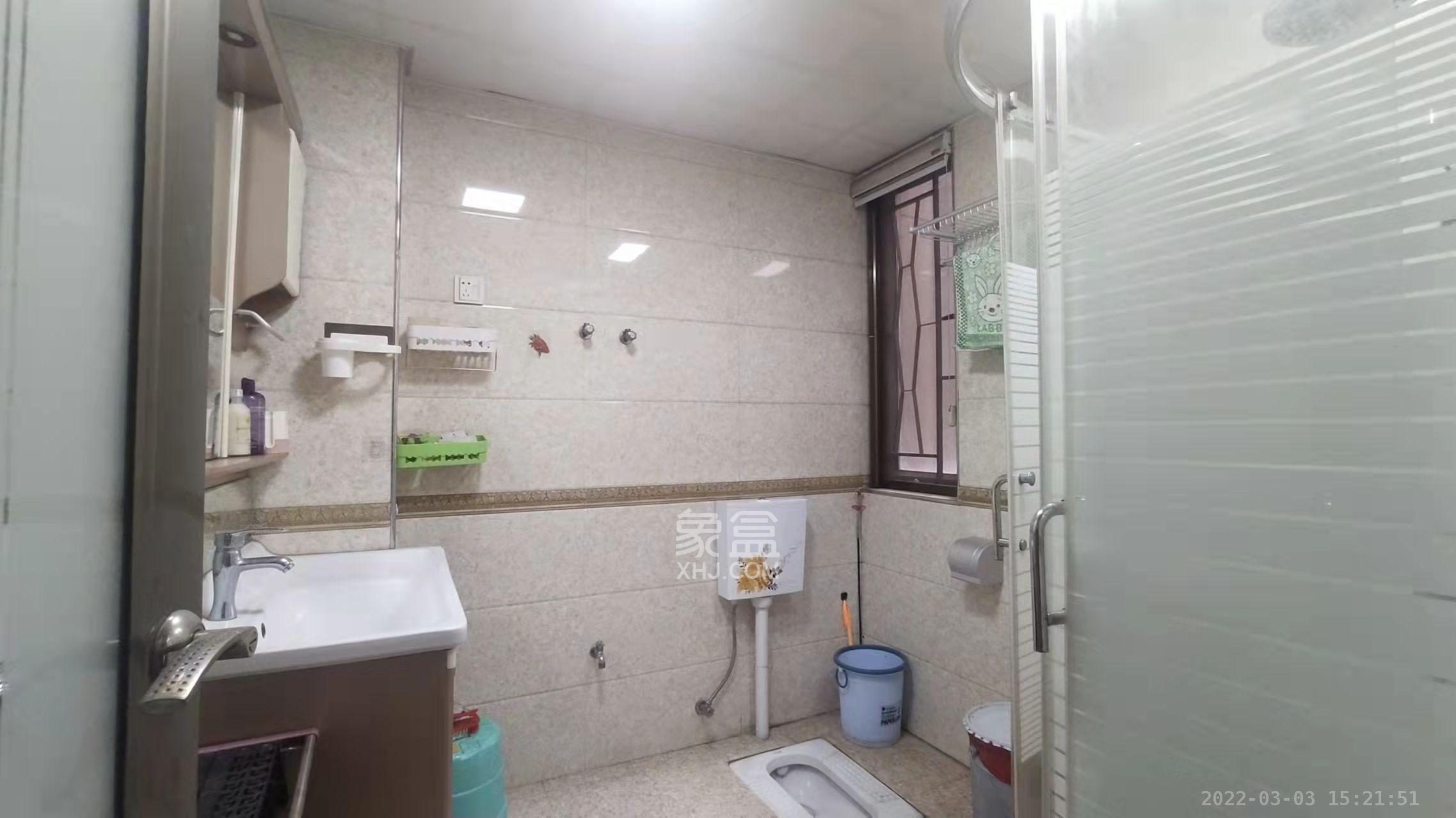 旭辉华庭  3室2厅2卫    2200.0元/月室内图