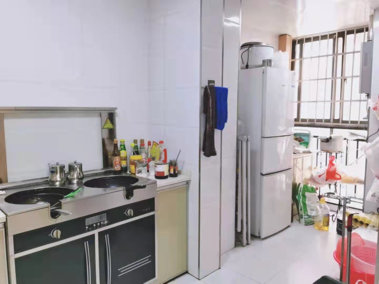 盛世金源 3室2厅2卫 2800.0元/月 盛世金源 3室2厅2卫 2800.0元/月室内图