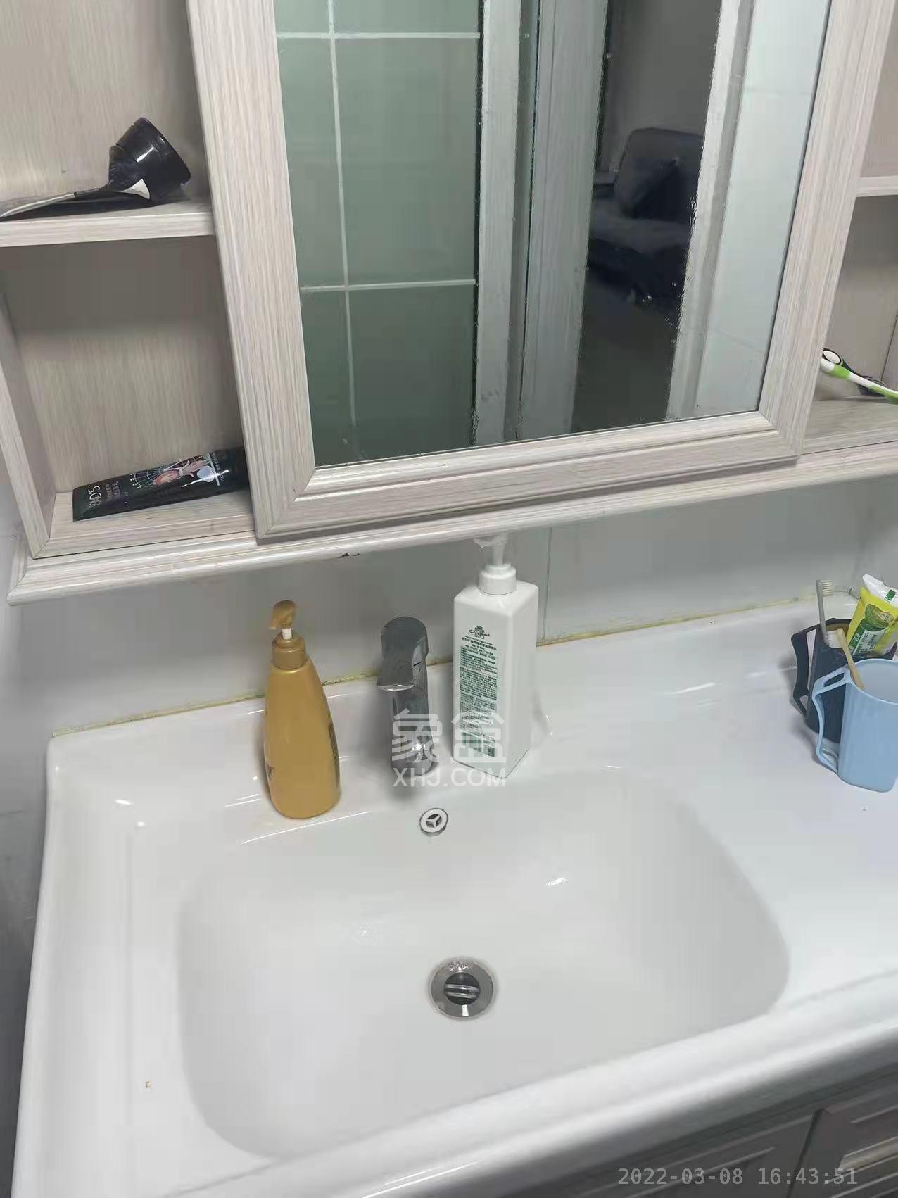 恒大上林苑 2室2厅2卫 2200.0元/月 恒大上林苑 2室2厅2卫 2200.0元/月室内图