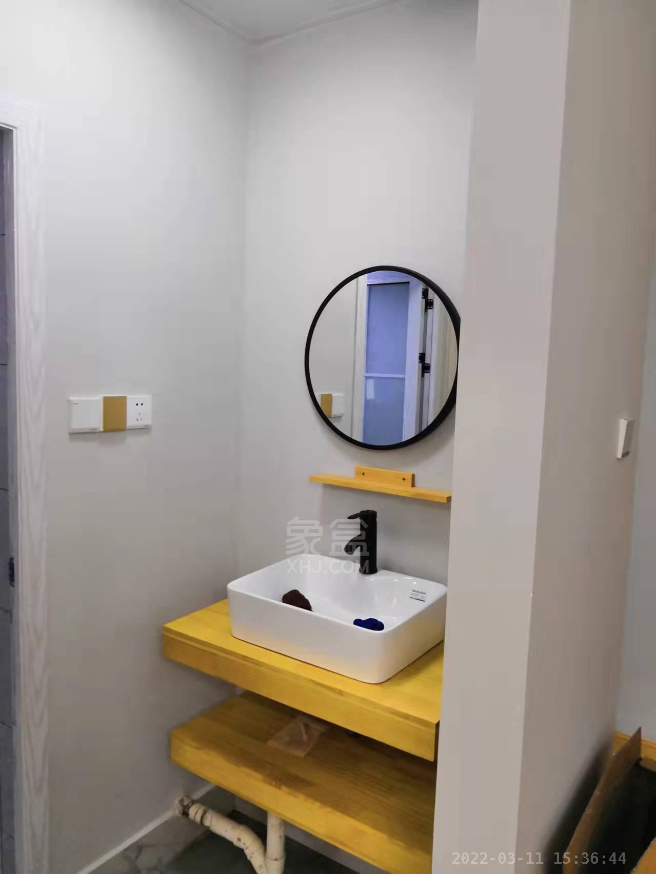 亿都新天地  1室1厅1卫   1300.00元/月室内图