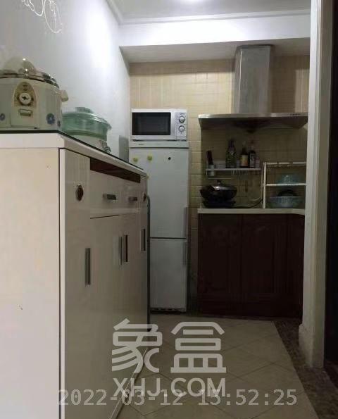 郡原广场  1室1厅1卫    1900.0元/月室内图