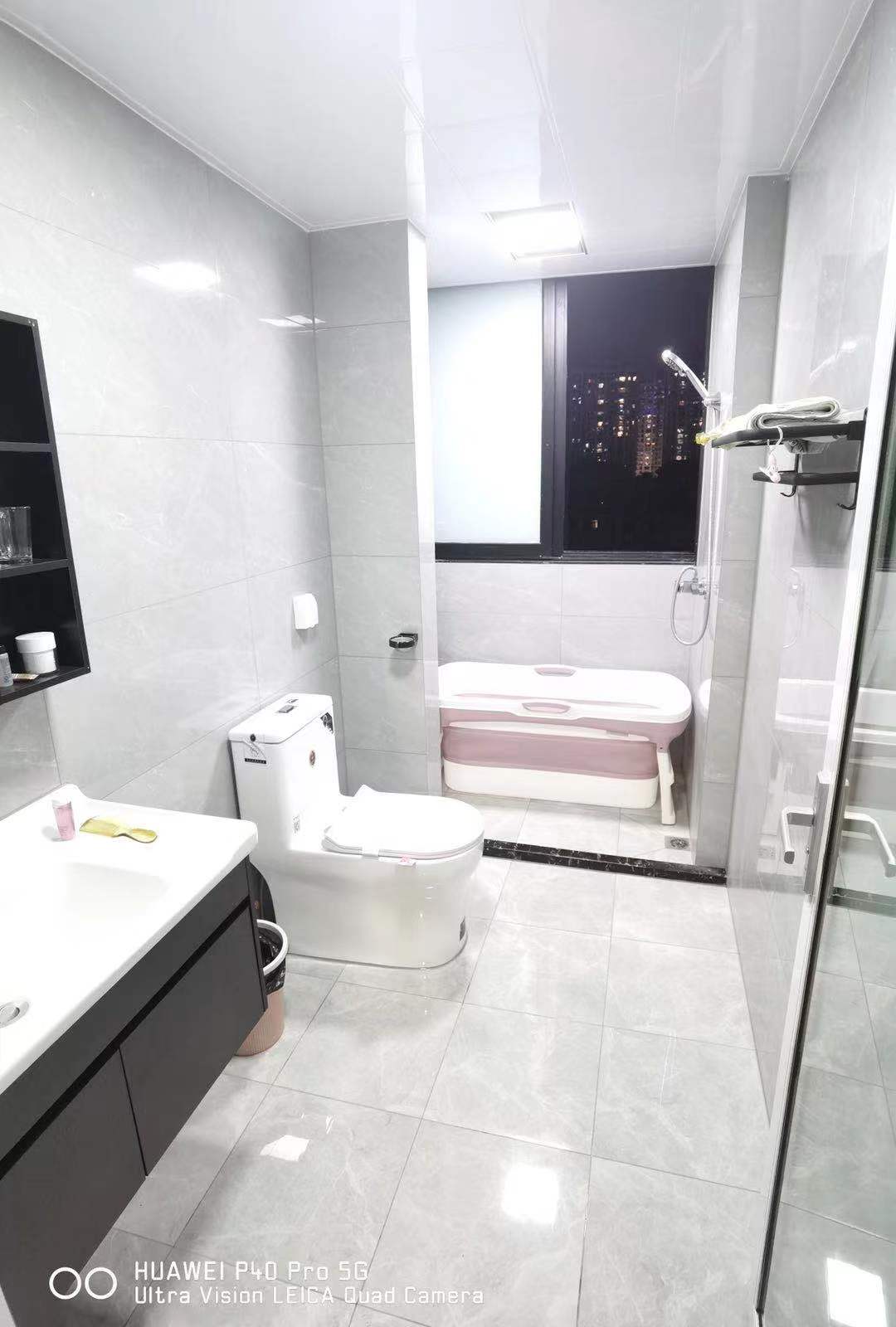 美的林城时代  4室2厅2卫   4700.00元/月室内图