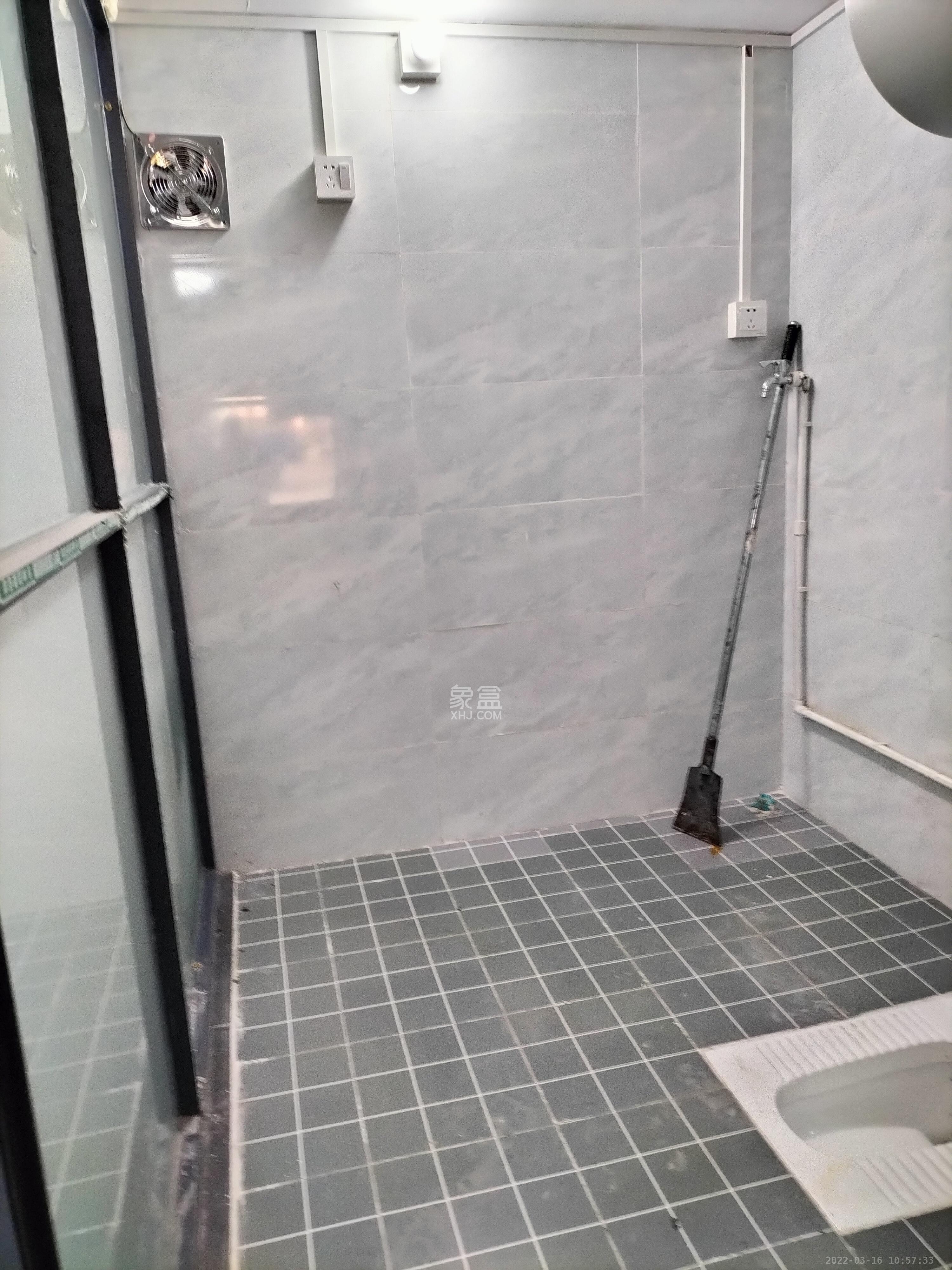 鄱阳小区  1室11厅1卫   1500.00元/月室内图