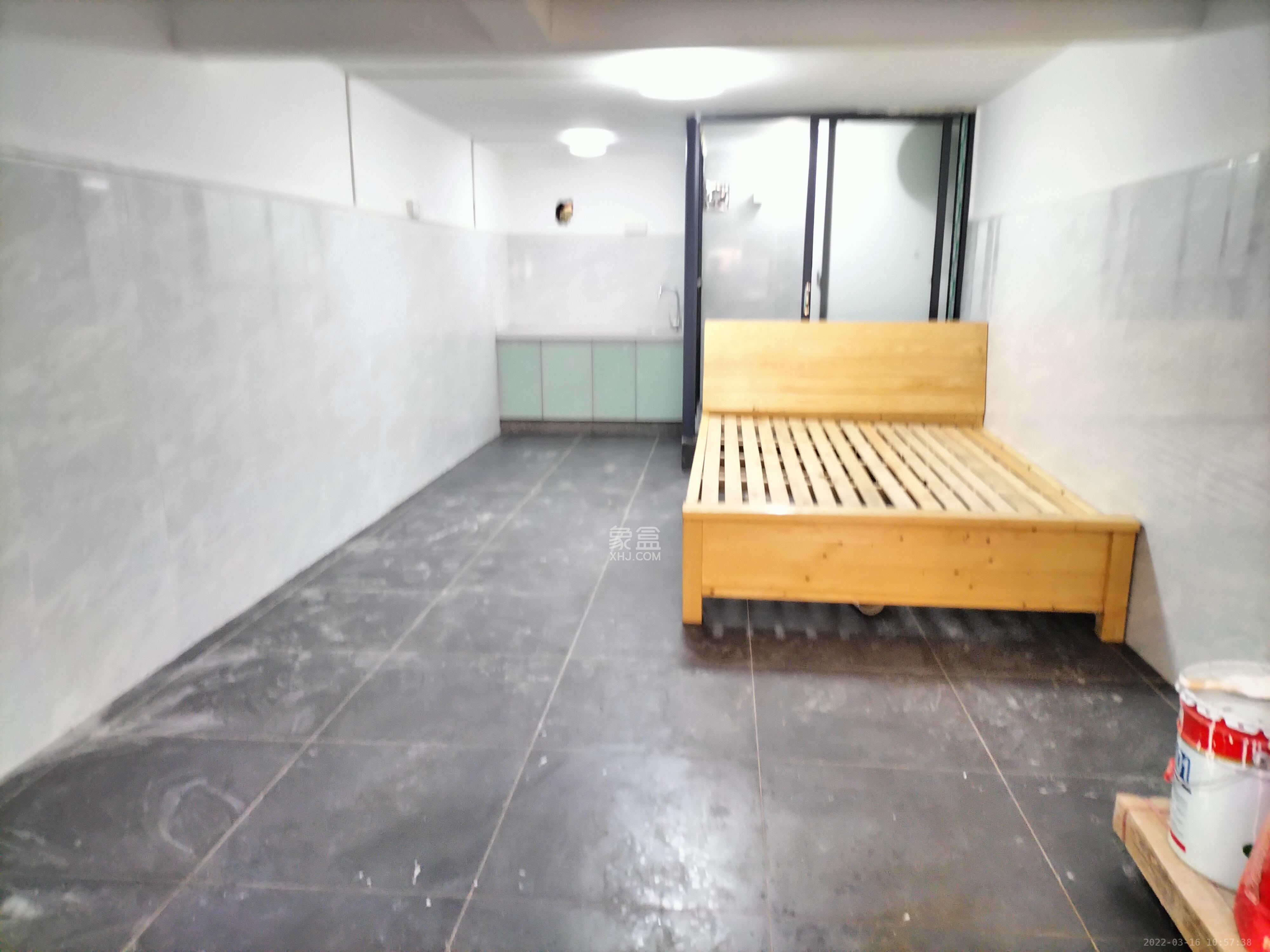 鄱阳小区  1室11厅1卫   1500.00元/月室内图