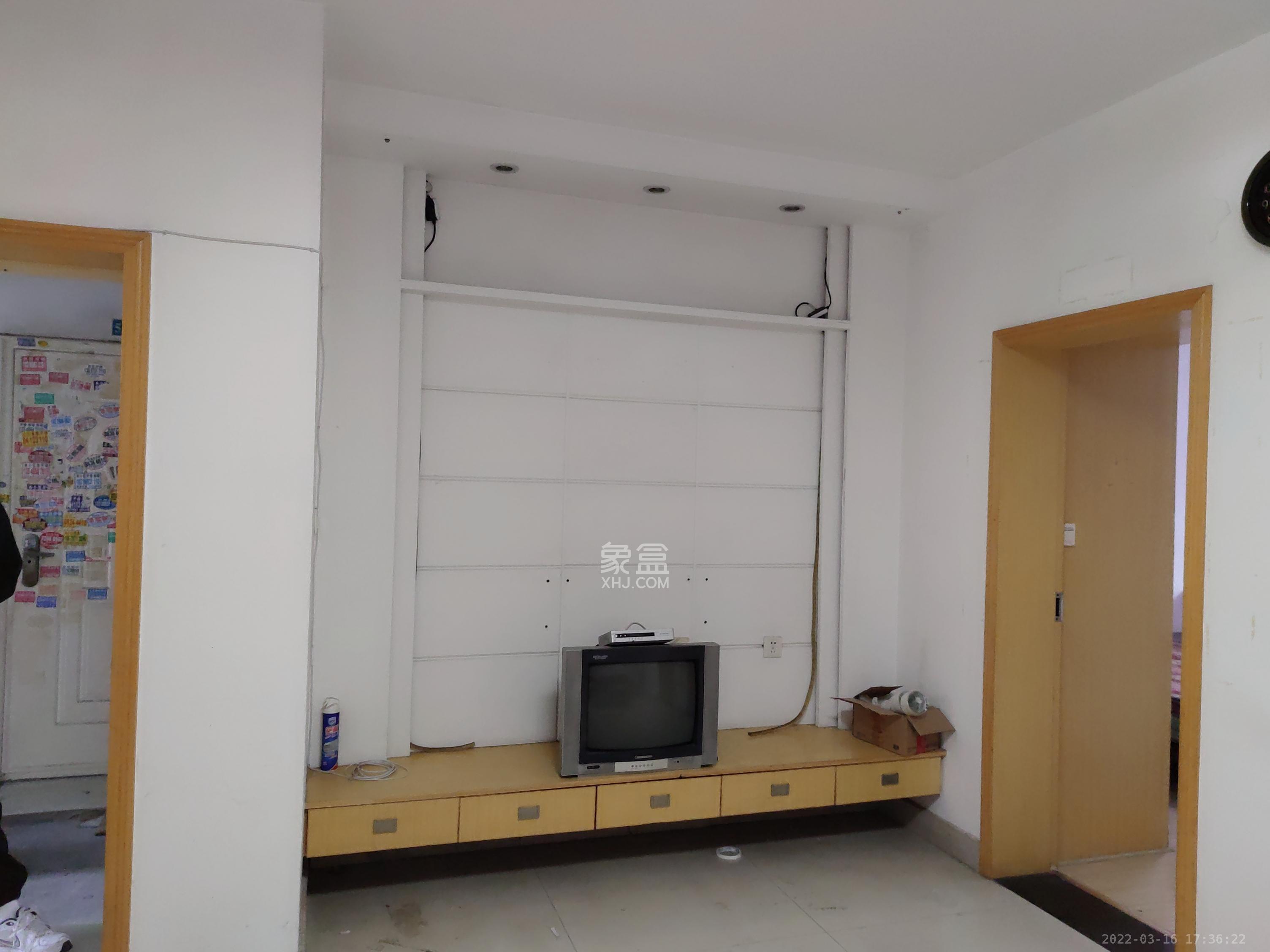 中南汽车世界 2室2厅1卫 1300.0元/月 中南汽车世界 2室2厅1卫 1300.0元/月室内图