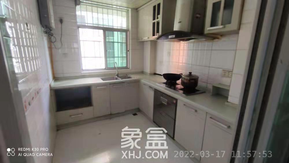 金地华园 4室3厅1卫 3400.0元/月 金地华园 4室3厅1卫 3400.0元/月室内图