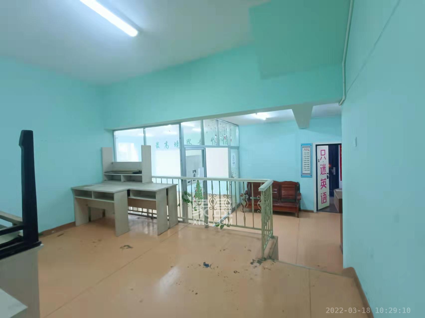 三重大厦(三重才园小区) 4室2厅1卫 4200.0元/月 三重大厦(三重才园小区) 4室2厅1卫 4200.0元/月室内图