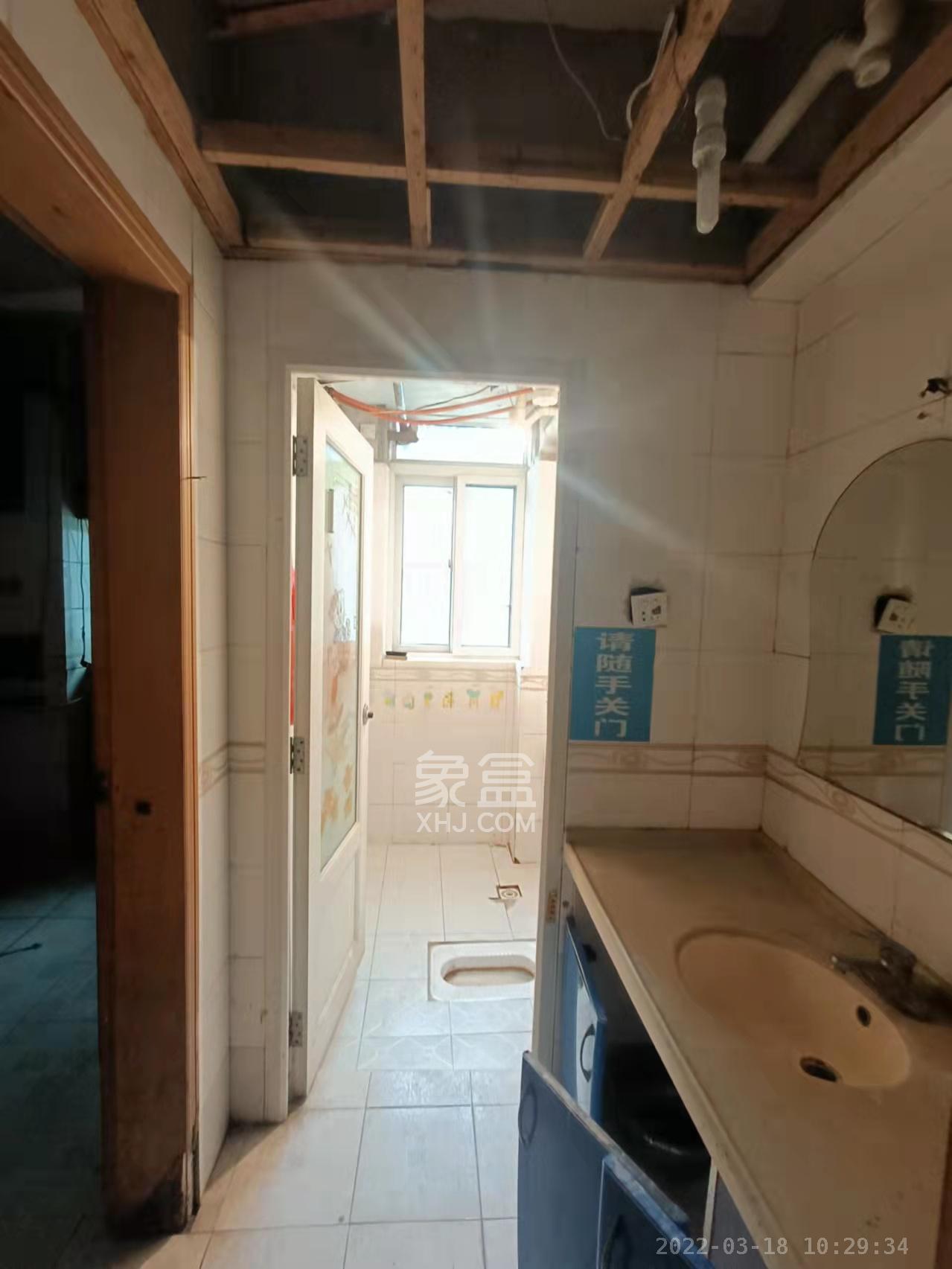 三重大厦(三重才园小区) 4室2厅1卫 4200.0元/月 三重大厦(三重才园小区) 4室2厅1卫 4200.0元/月室内图