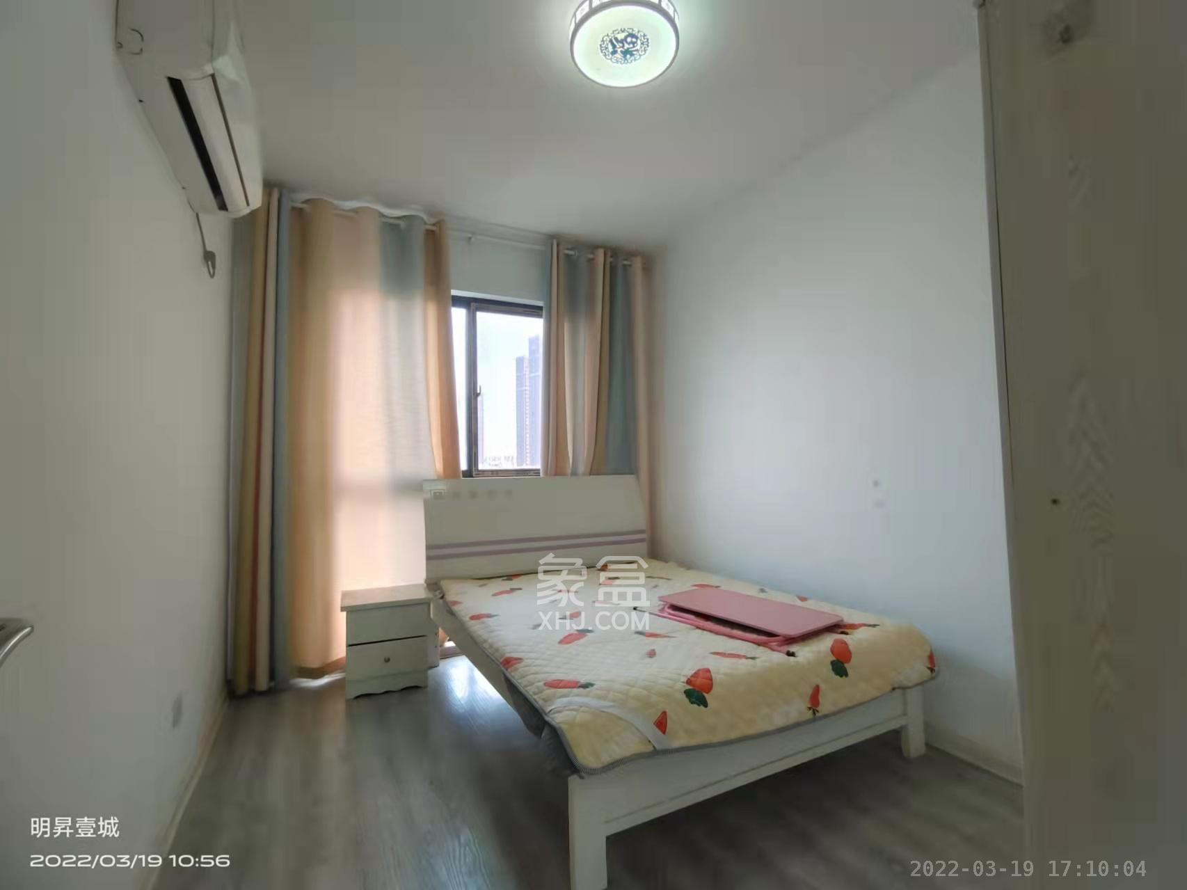 优山美地  3室2厅2卫    2500.0元/月 优山美地  3室2厅2卫    2500.0元/月室内图