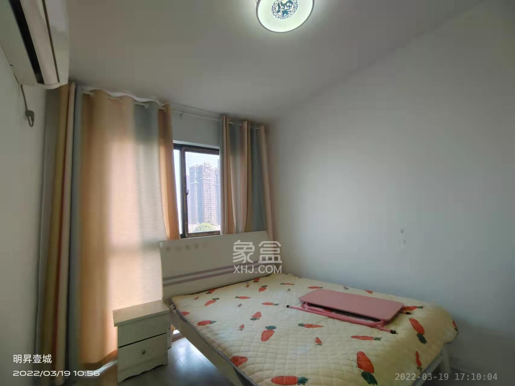 优山美地  3室2厅2卫    2500.0元/月 优山美地  3室2厅2卫    2500.0元/月室内图