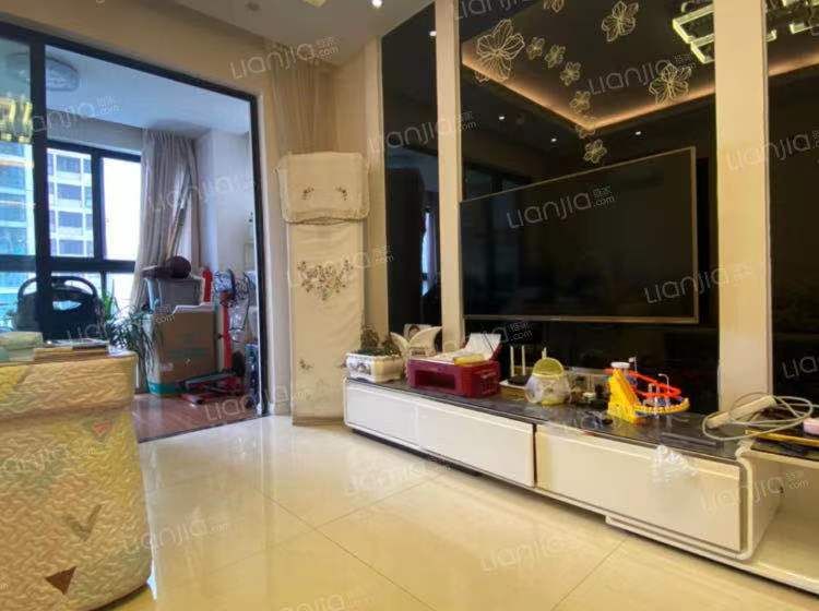 美的林城时代  3室2厅2卫   4000.00元/月室内图