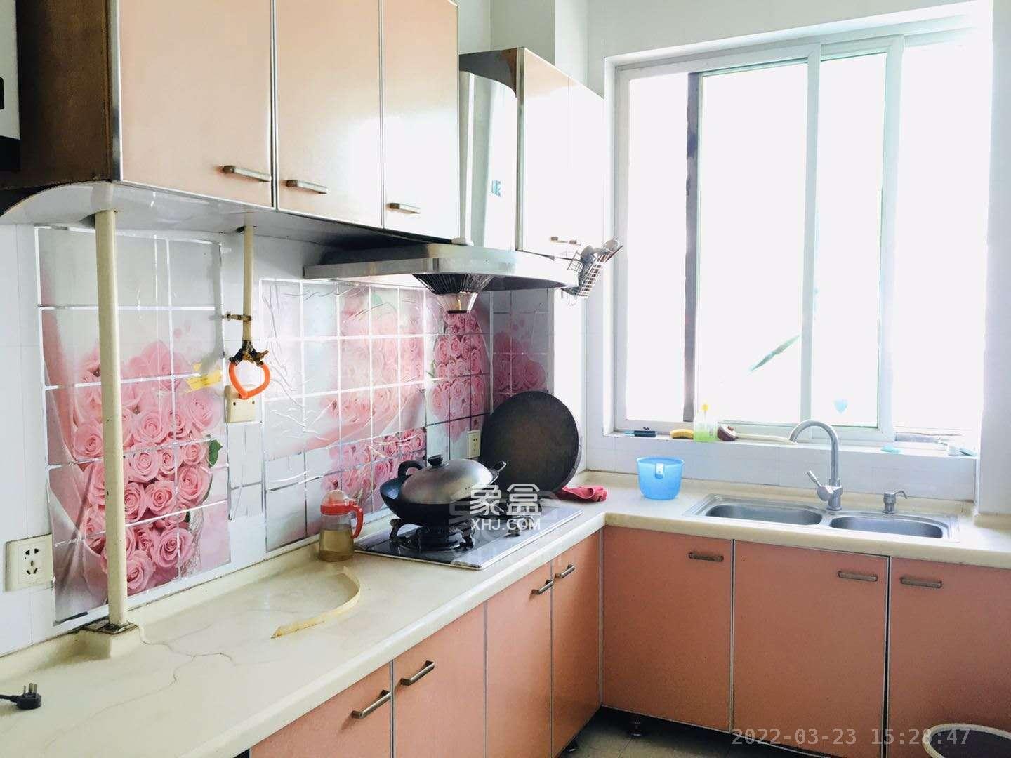 仁和小区  3室2厅1卫   1100.00元/月室内图