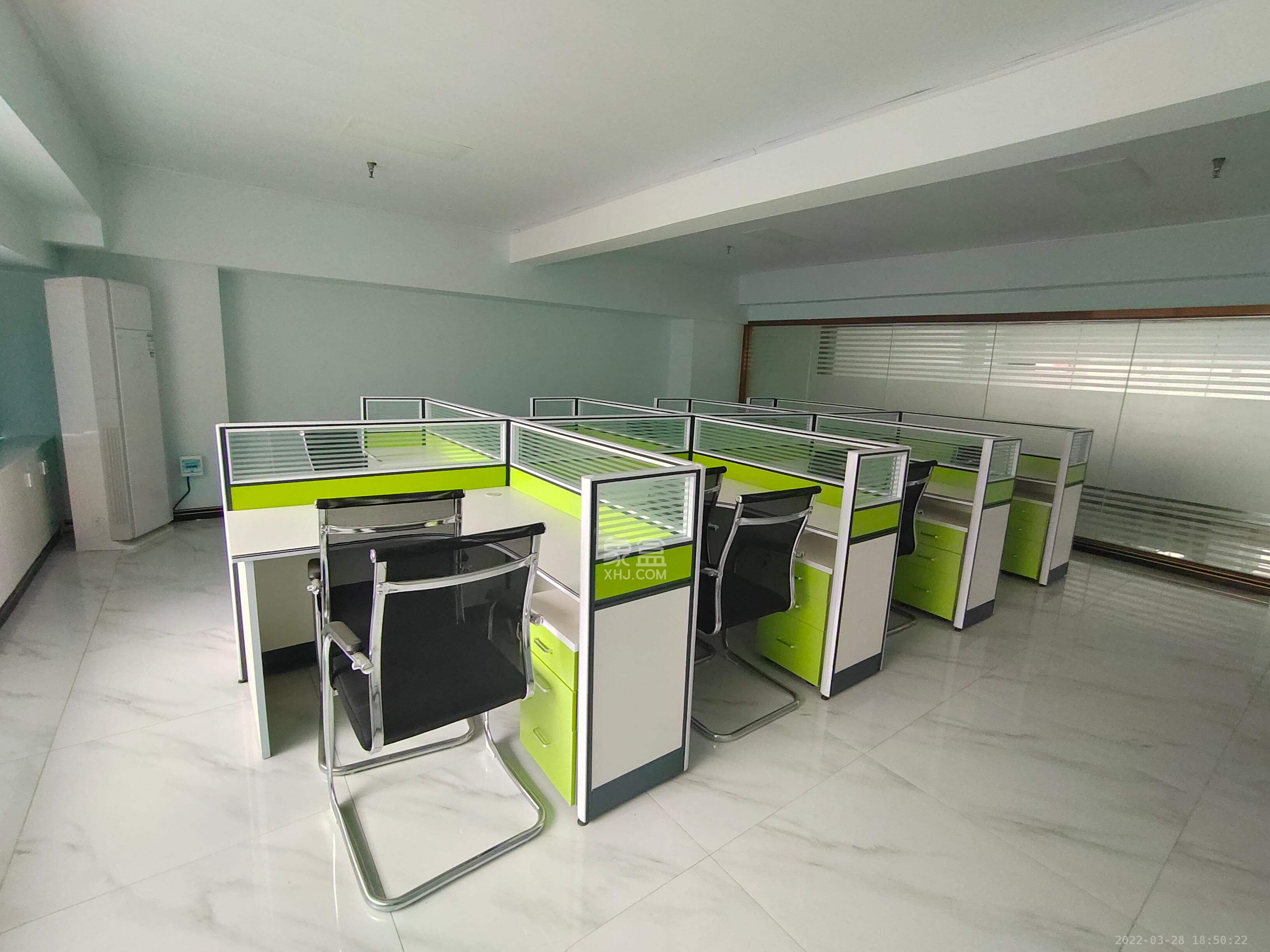 金色loft(鑫秋大厦) 2室2厅1卫 15000.0元/月 金色loft(鑫秋大厦) 2室2厅1卫 15000.0元/月室内图