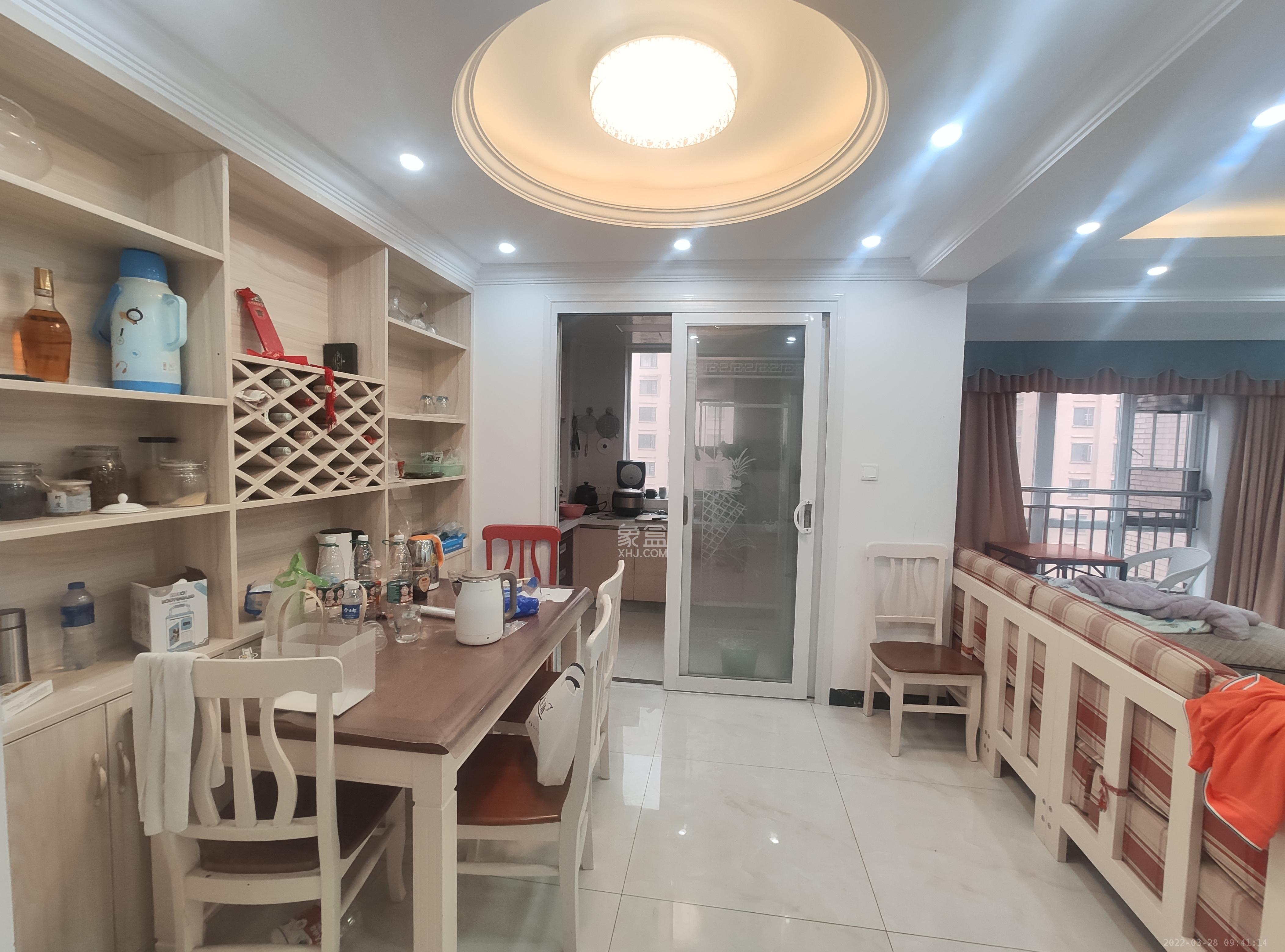 丽发新城 3室2厅2卫 2500.0元/月 丽发新城 3室2厅2卫 2500.0元/月室内图