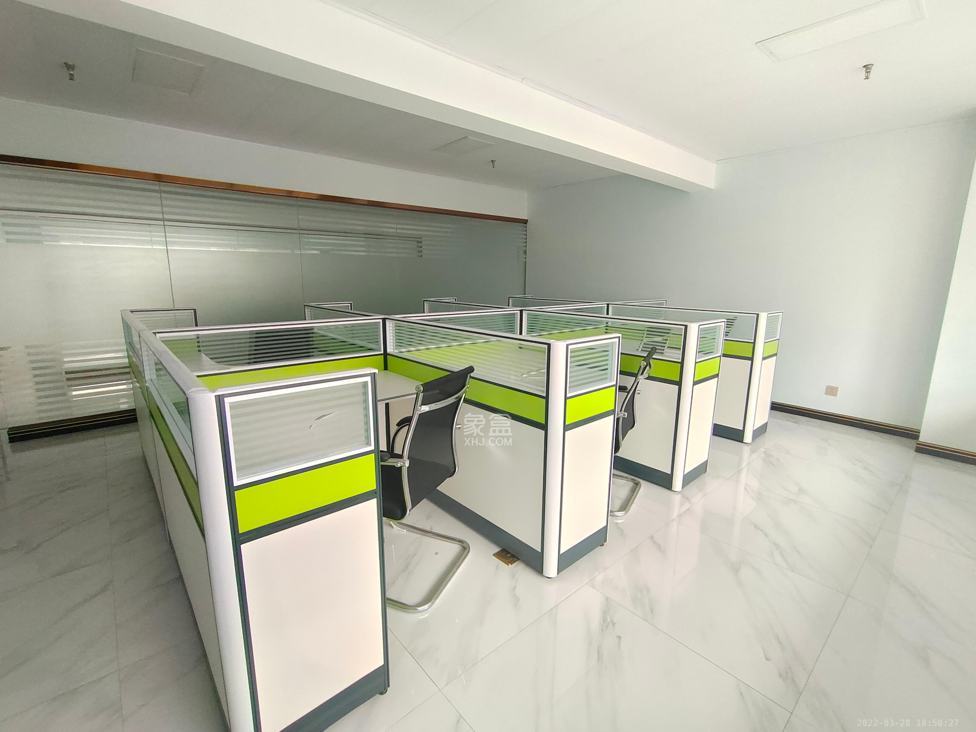 金色loft(鑫秋大厦) 2室2厅1卫 15000.0元/月 金色loft(鑫秋大厦) 2室2厅1卫 15000.0元/月室内图