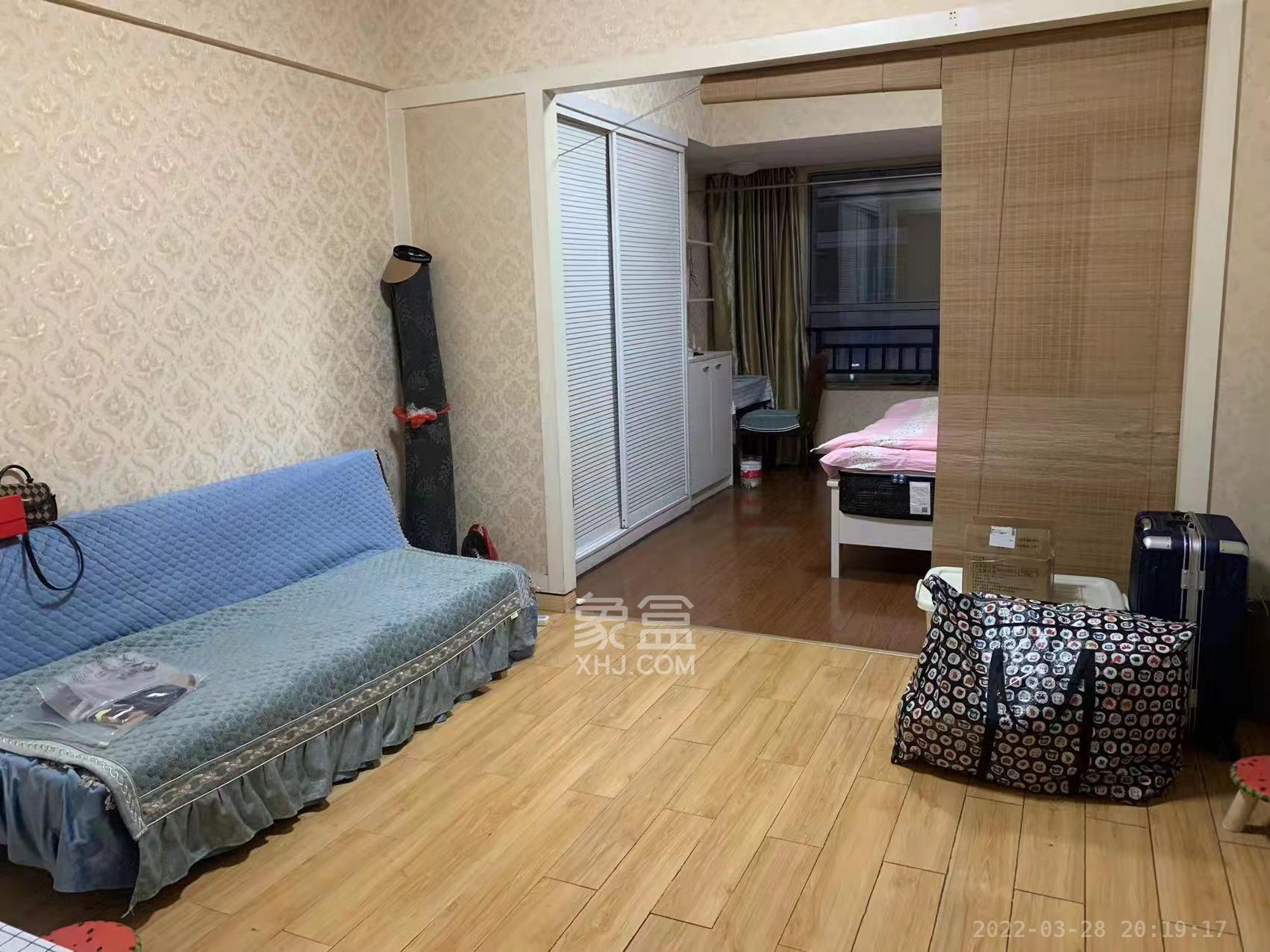 西子一间 1室1厅1卫 1800.0元/月 西子一间 1室1厅1卫 1800.0元/月室内图