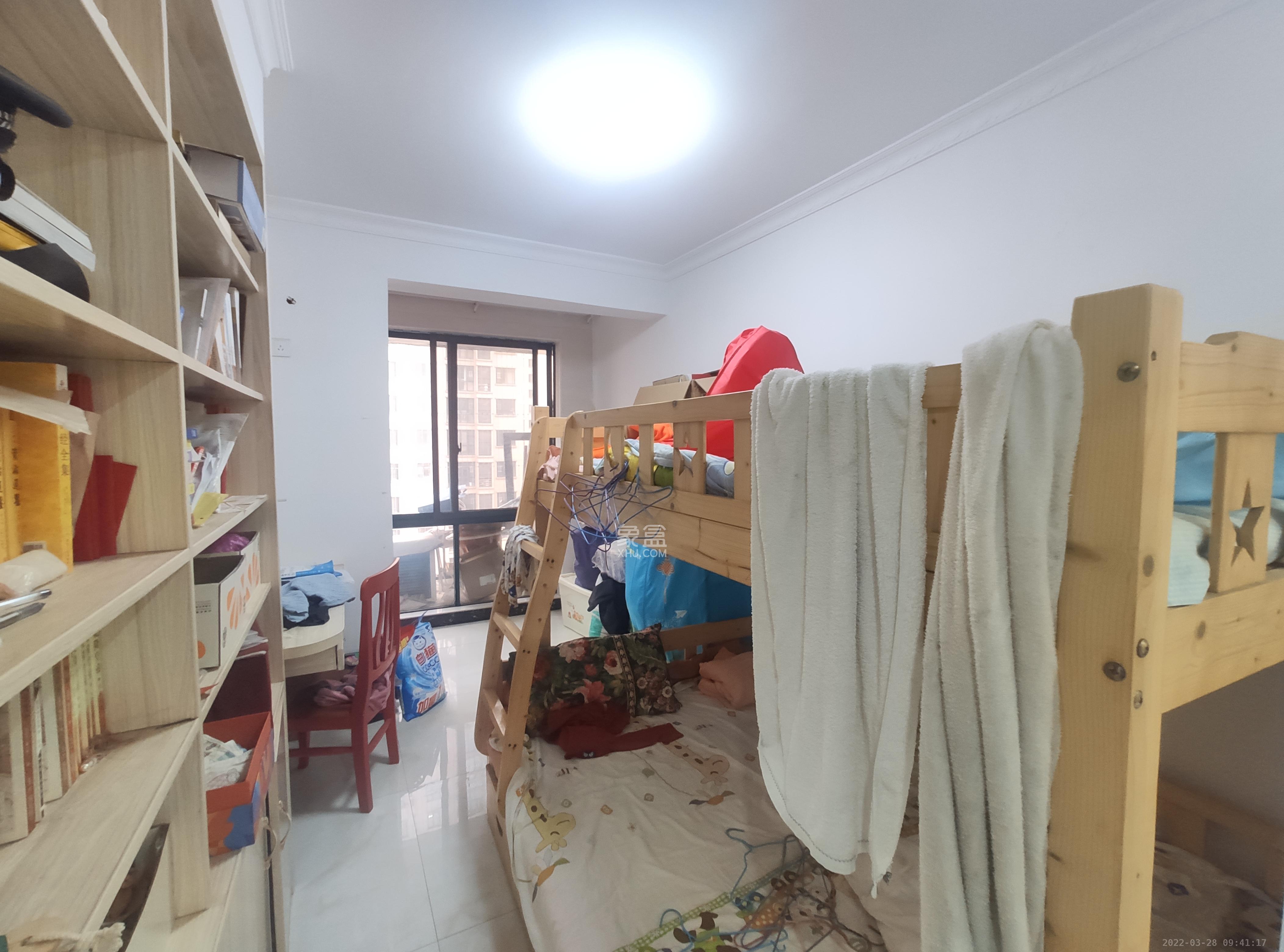 丽发新城 3室2厅2卫 2500.0元/月 丽发新城 3室2厅2卫 2500.0元/月室内图