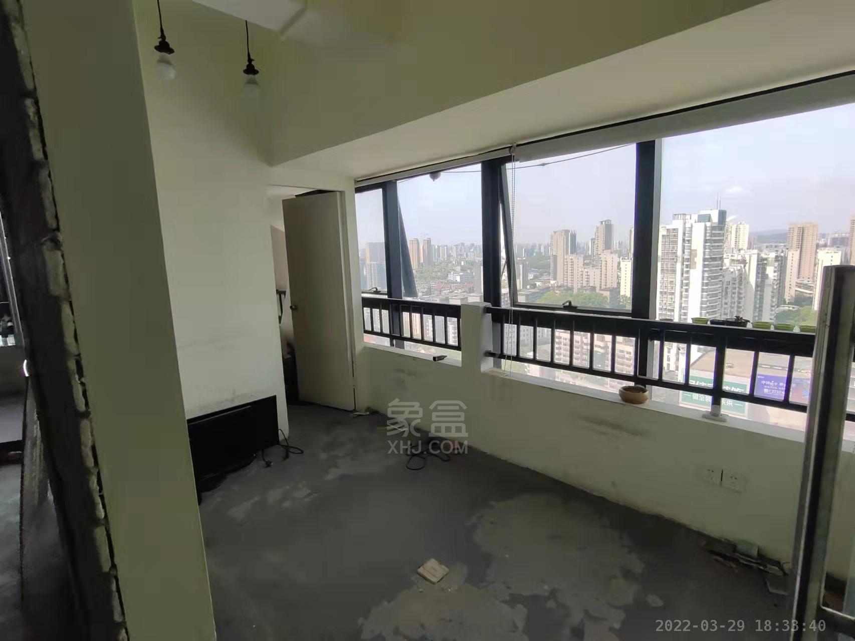 银泰财富广场  2室2厅1卫   1500.00元/月室内图