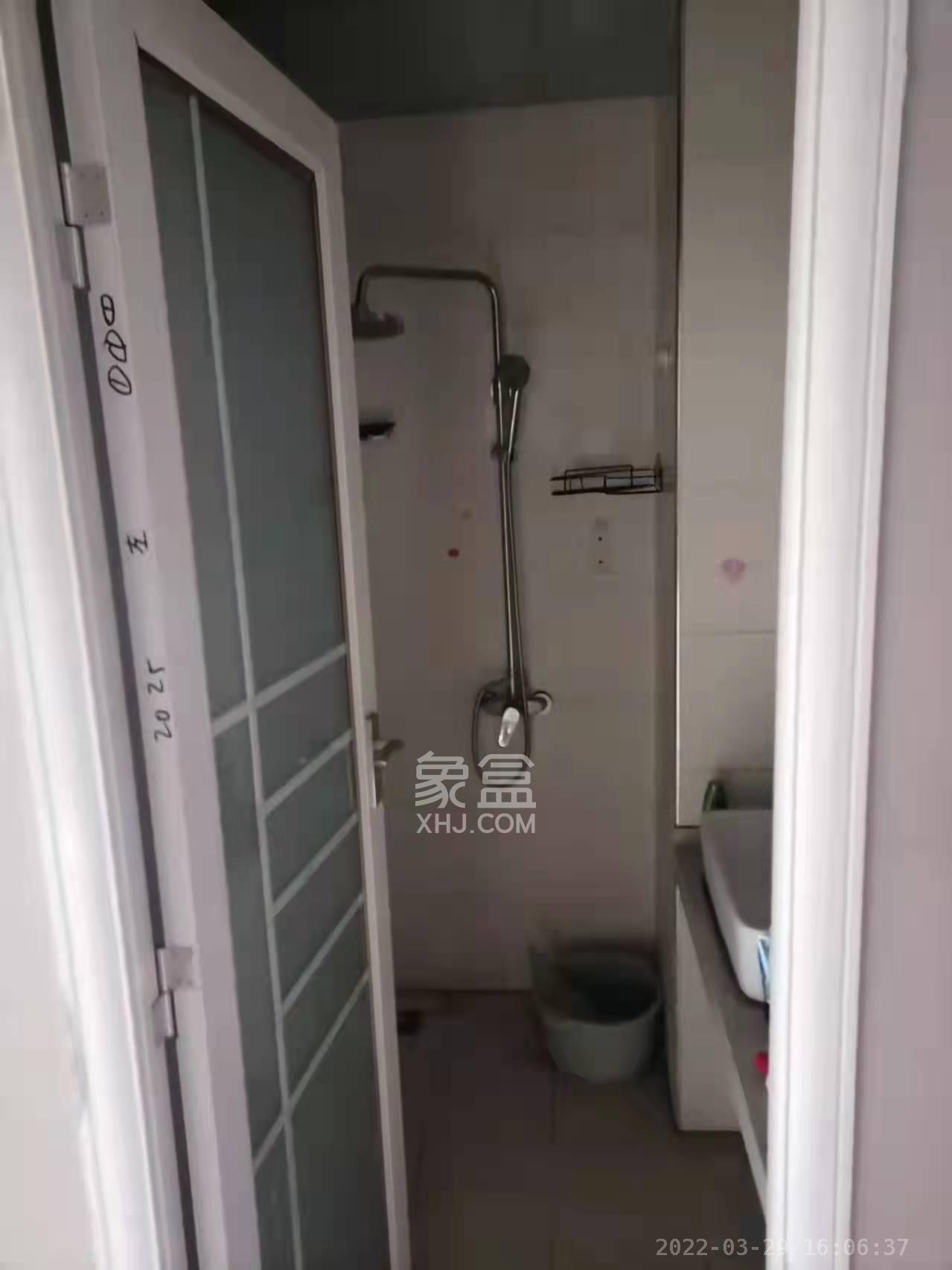 君庭金福苑  1室1厅1卫    1900.0元/月室内图