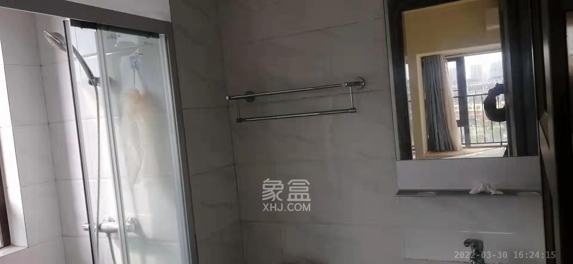 碧桂园高尔夫花园  4室2厅2卫    2800.0元/月室内图