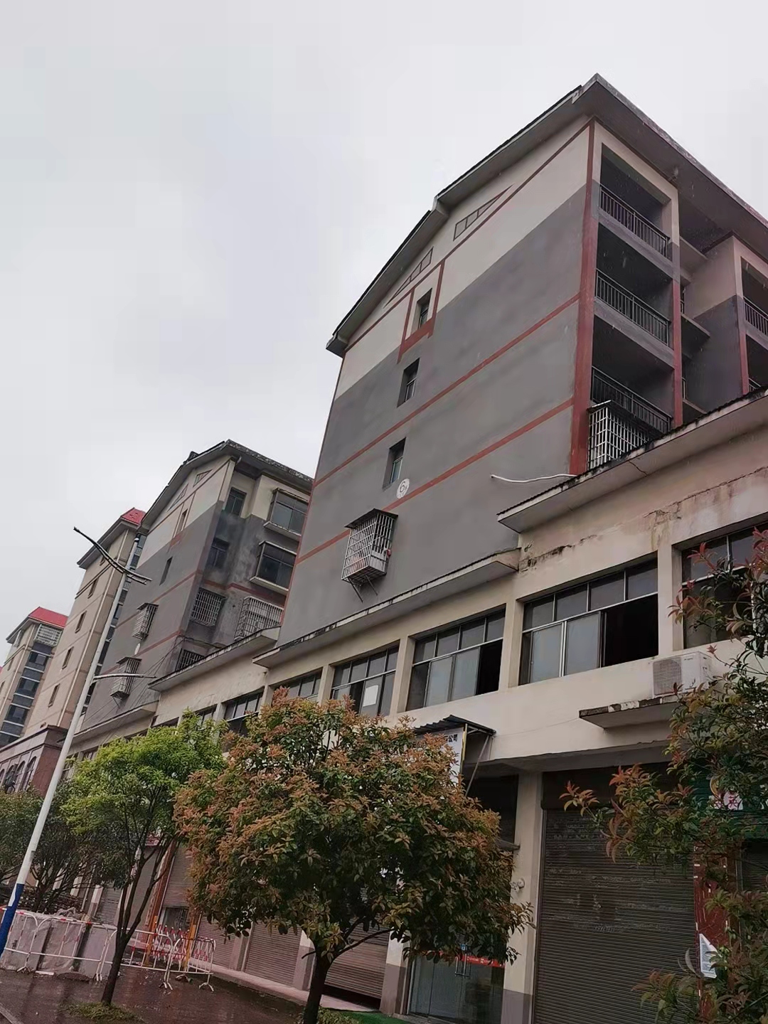 义务小商品市场室内图2