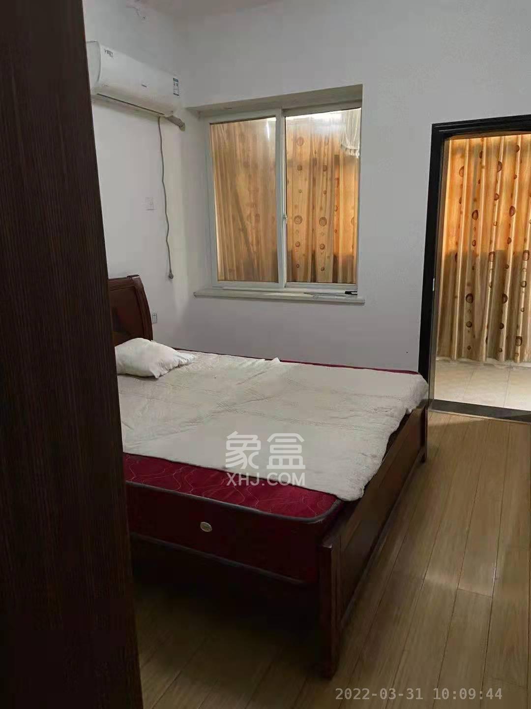 新锦源小区  4室2厅2卫   1600.00元/月室内图