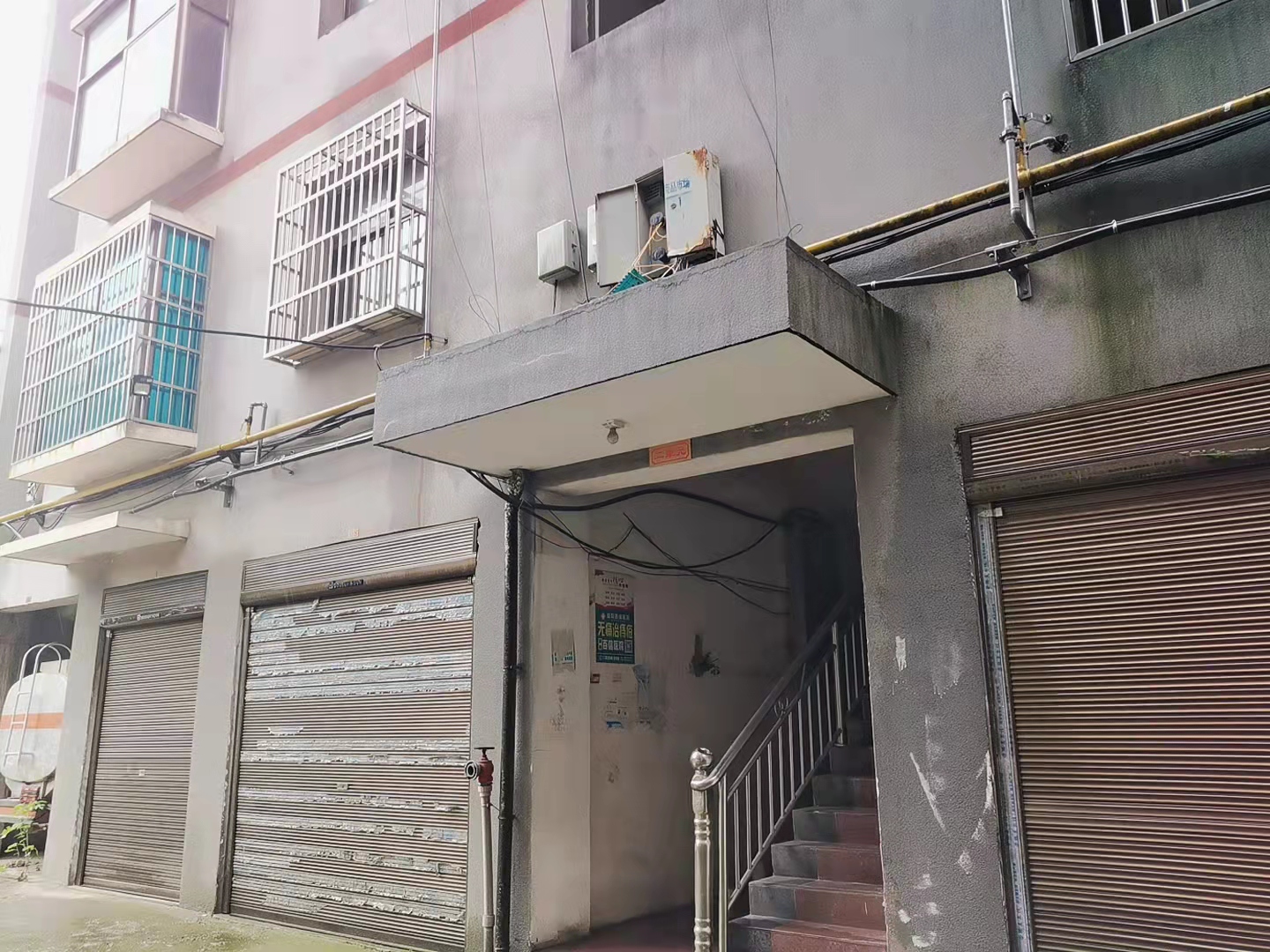 义务小商品市场室内图2