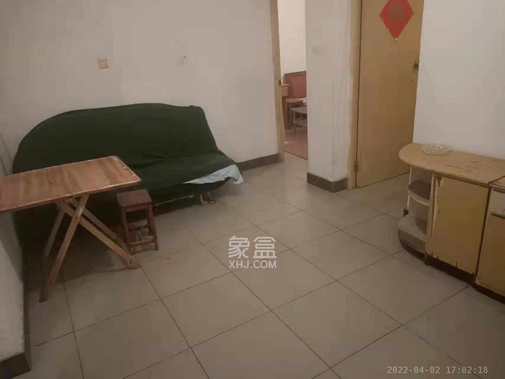 鸿运花苑  2室1厅1卫    1800.0元/月室内图