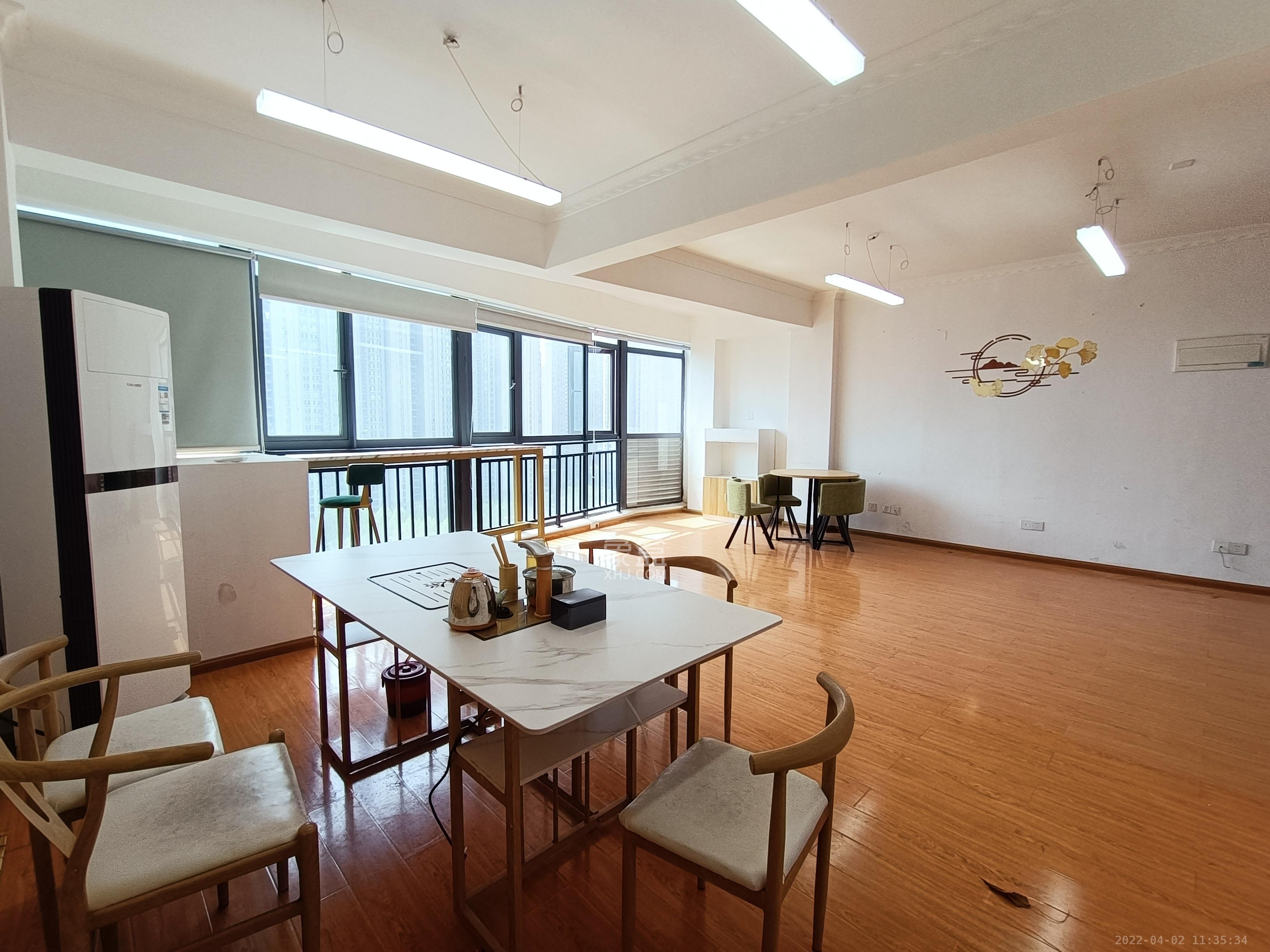 达美美立方  5室2厅2卫   6500.00元/月室内图