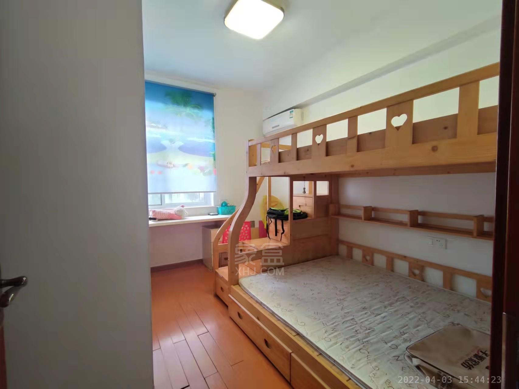 香博堡  3室2厅2卫   1800.00元/月室内图
