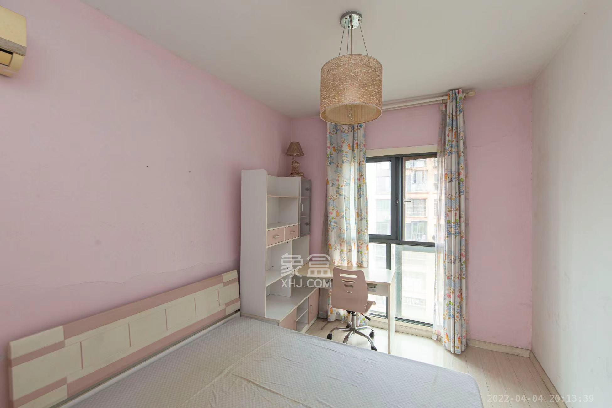 中城丽景香山园  3室2厅2卫    3600.0元/月室内图