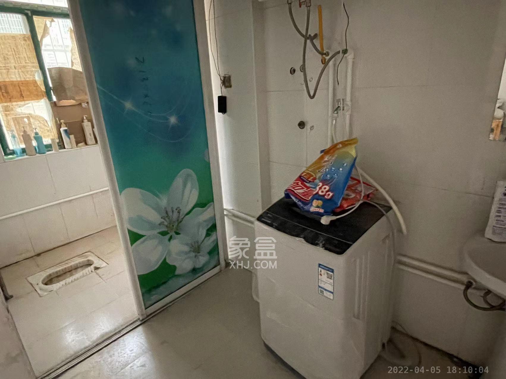 星沙国际物流园  3室2厅1卫   1500.00元/月室内图