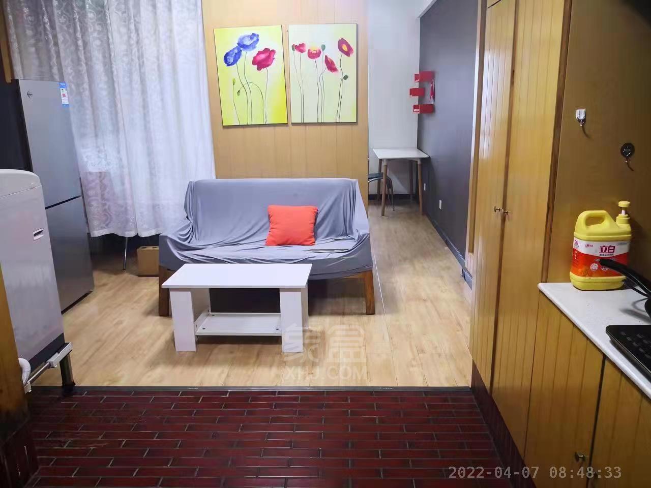 万鸿鑫城  1室1厅1卫   1000.00元/月室内图1